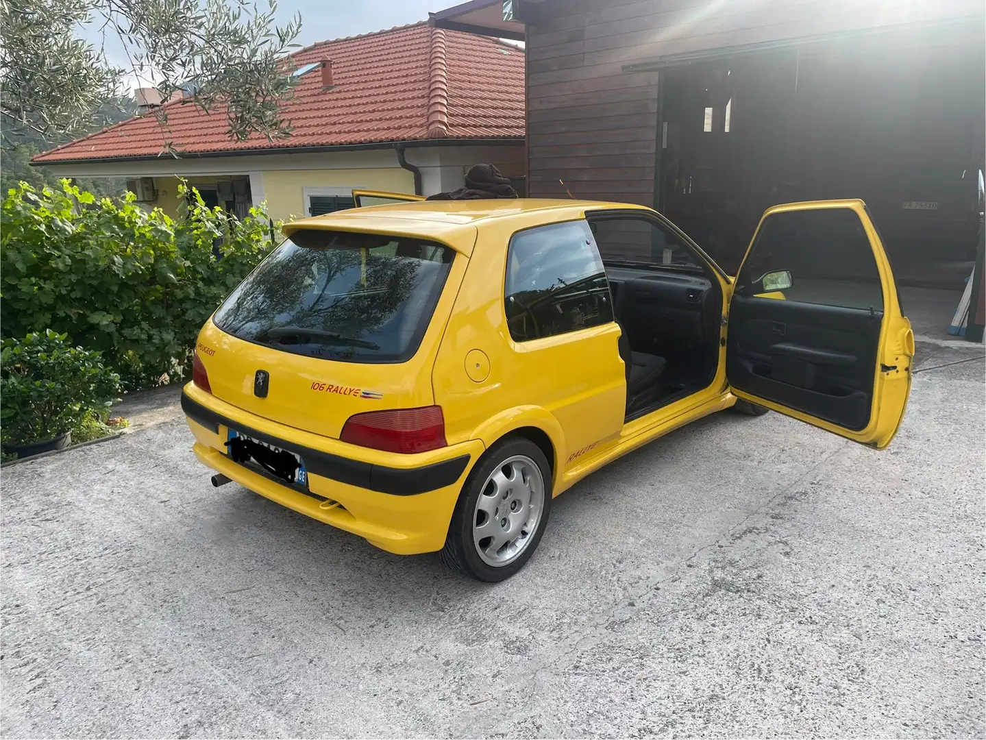 Peugeot 106 3p 1.6 16v Rallye c/airbag - 2