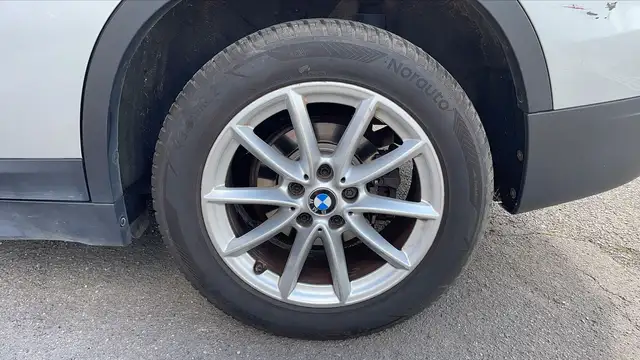 BMW X1 view 19