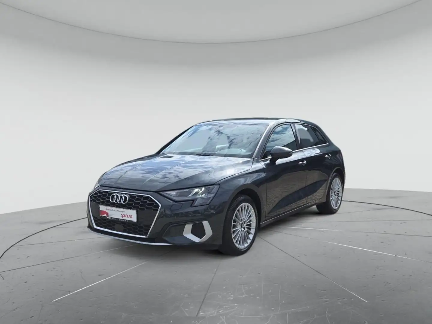Audi A3 Sportback advanced 35 TFSI, PDC/GRA/SHZ Grau - 2