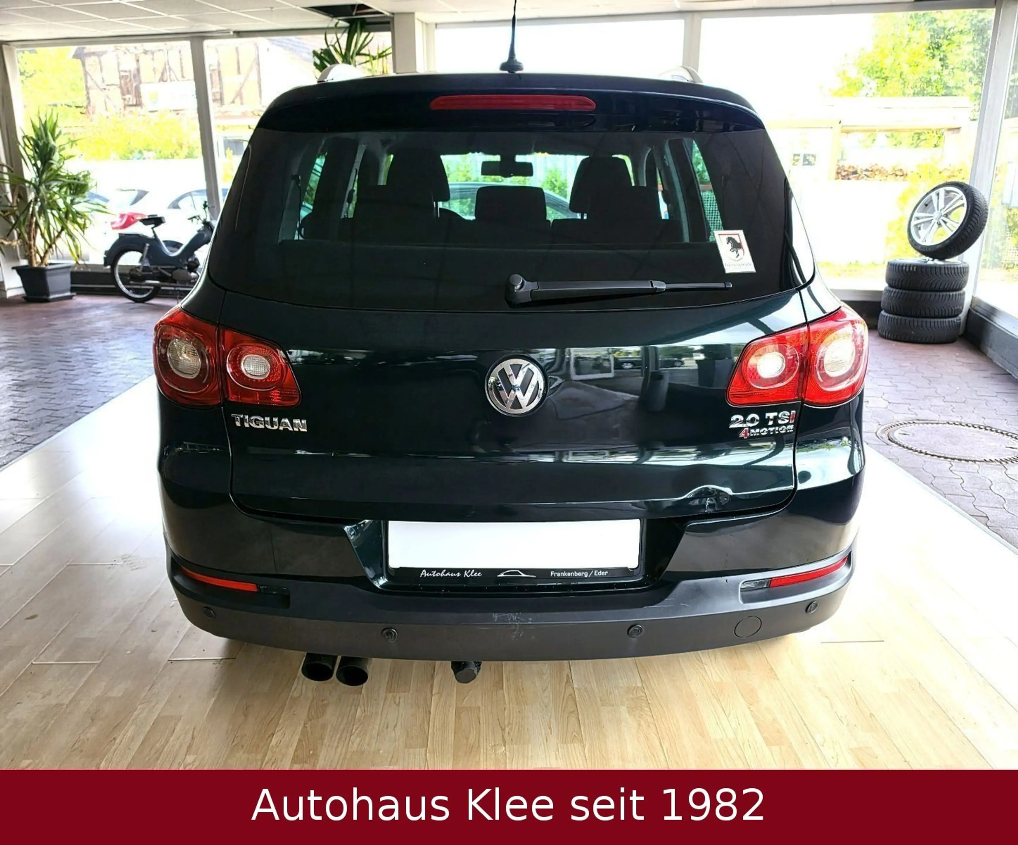 Volkswagen Tiguan 2.0 TSI 4Motion *NAVI*Sitzh*LM*AHK* — photo 14