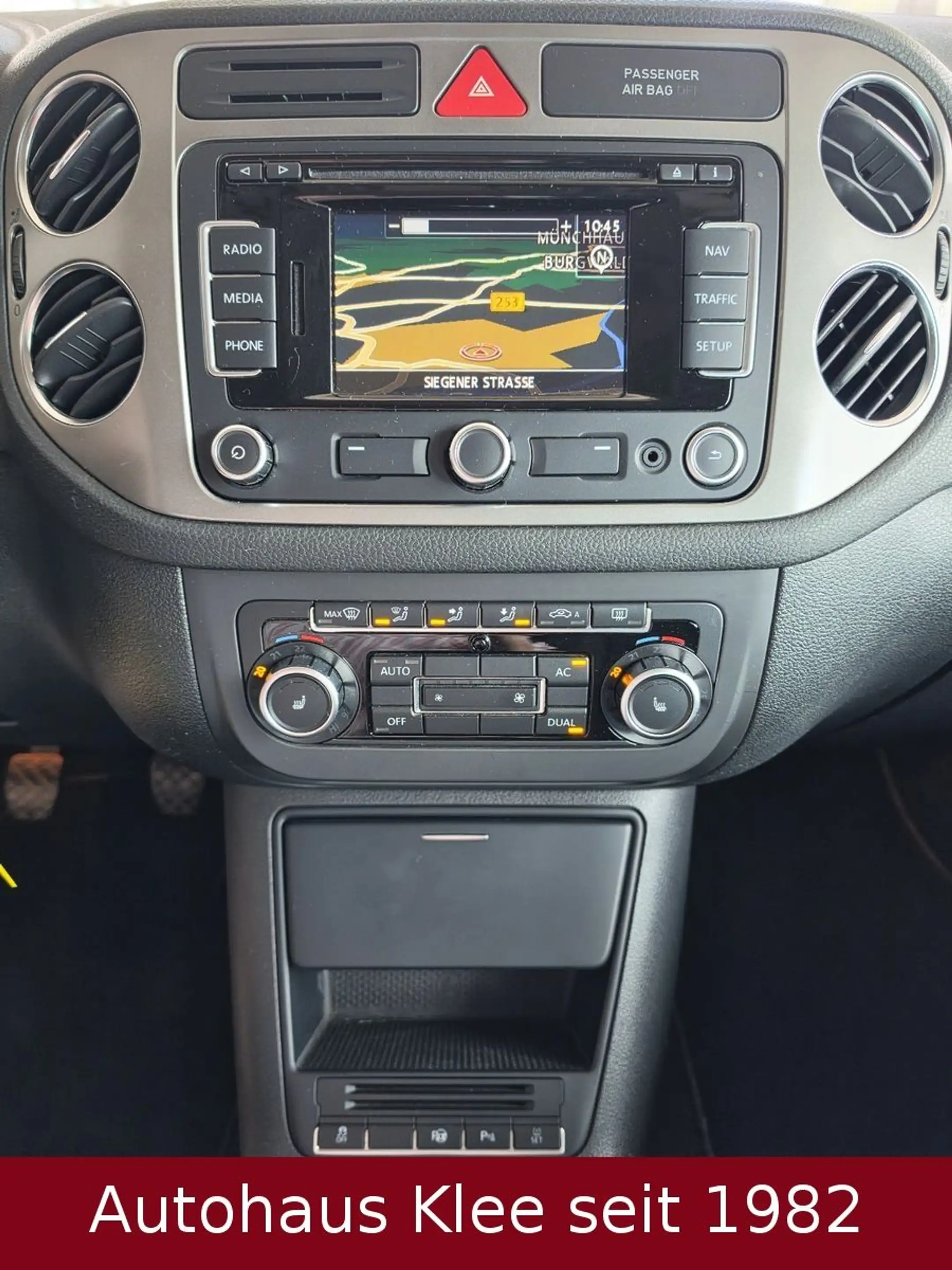 Volkswagen Tiguan 2.0 TSI 4Motion *NAVI*Sitzh*LM*AHK* — photo 7
