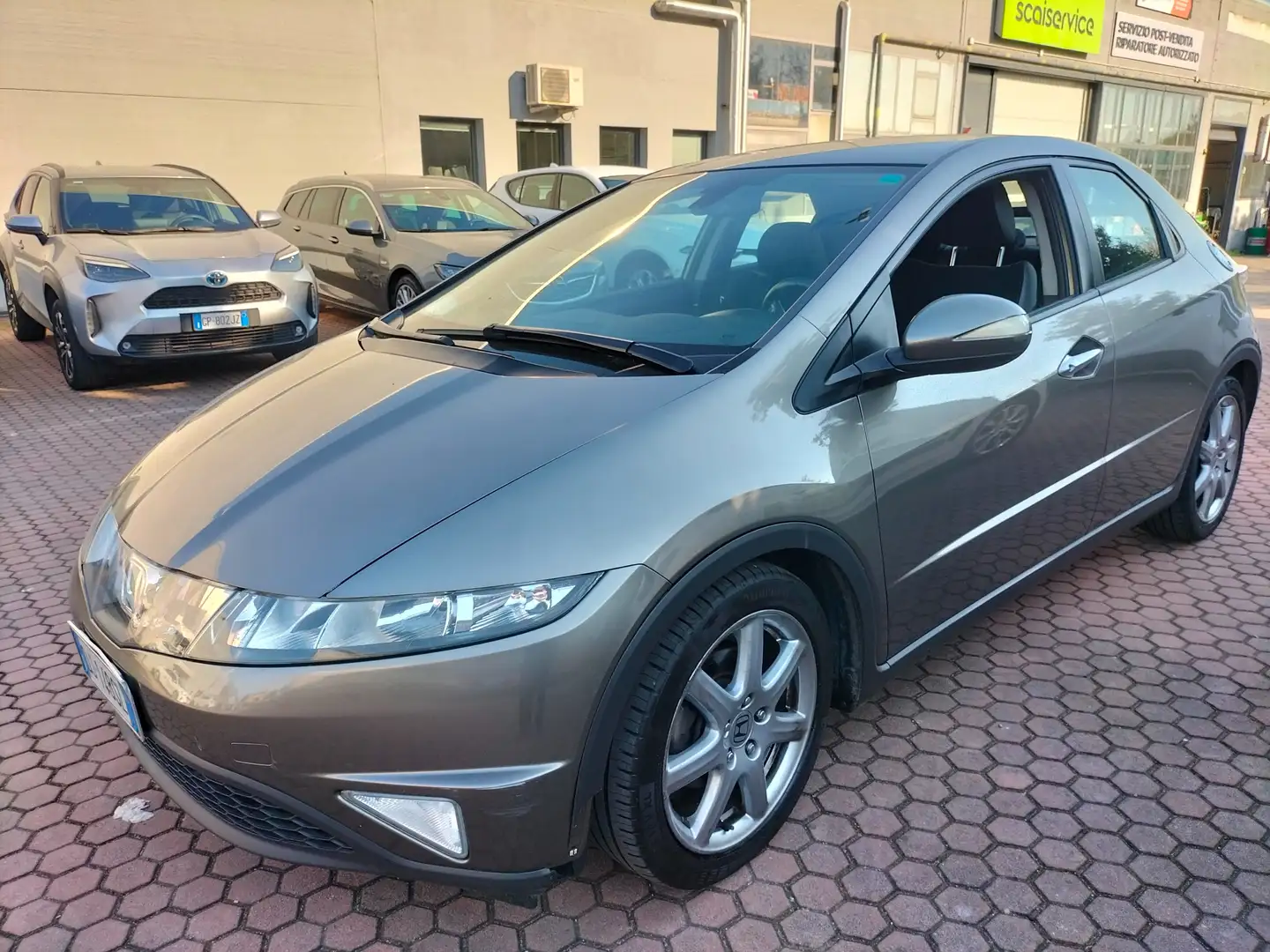 Honda Civic Civic VIII 2006 5p 1.8 i-vtec Exclusive Leather Oro - 1