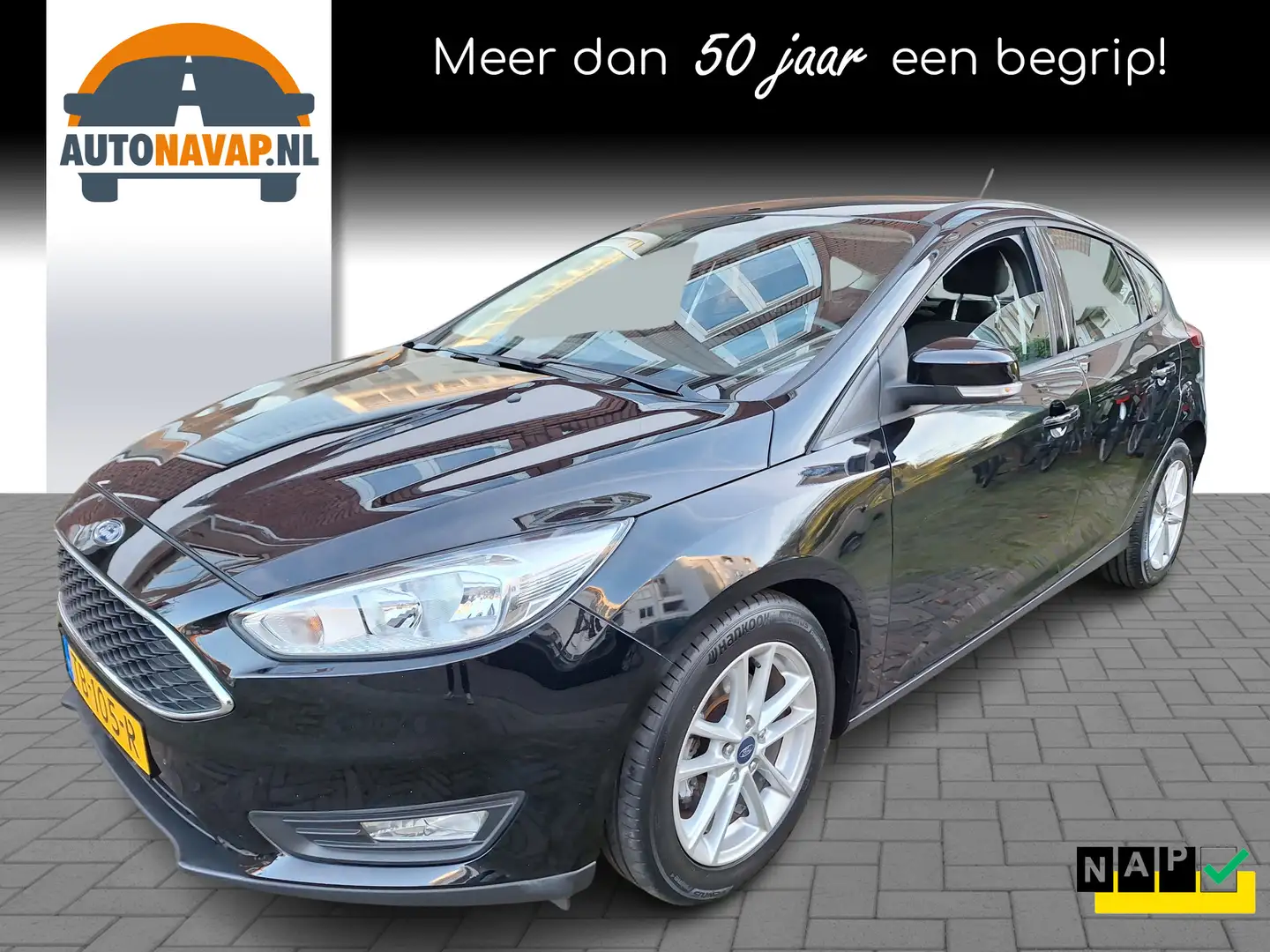 Ford Focus 1.0 EcoBoost Edition 5Drs /69.000 Km/Navi/Apple/An Zwart - 1