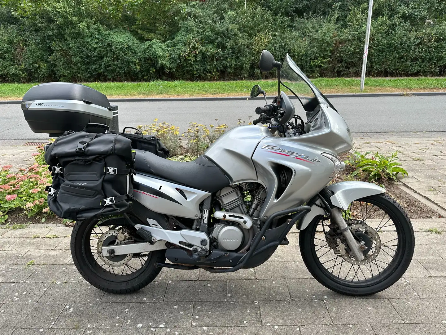 Honda Transalp XL650V Grijs - 1