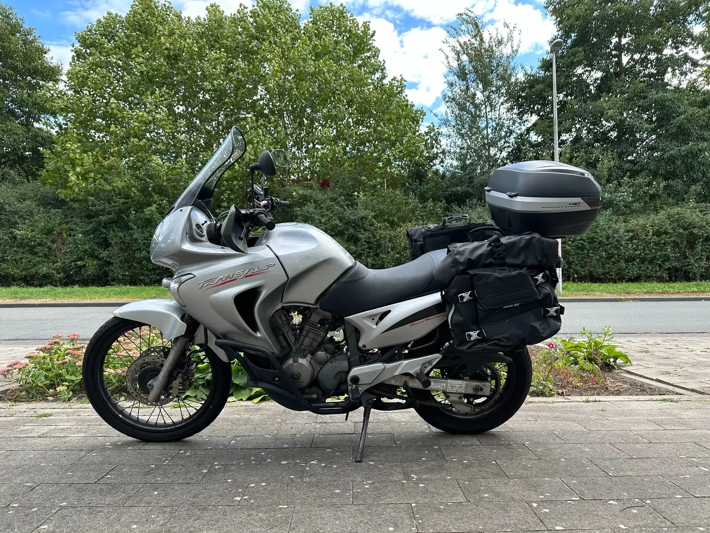 Honda Transalp XL650V Grijs - 2