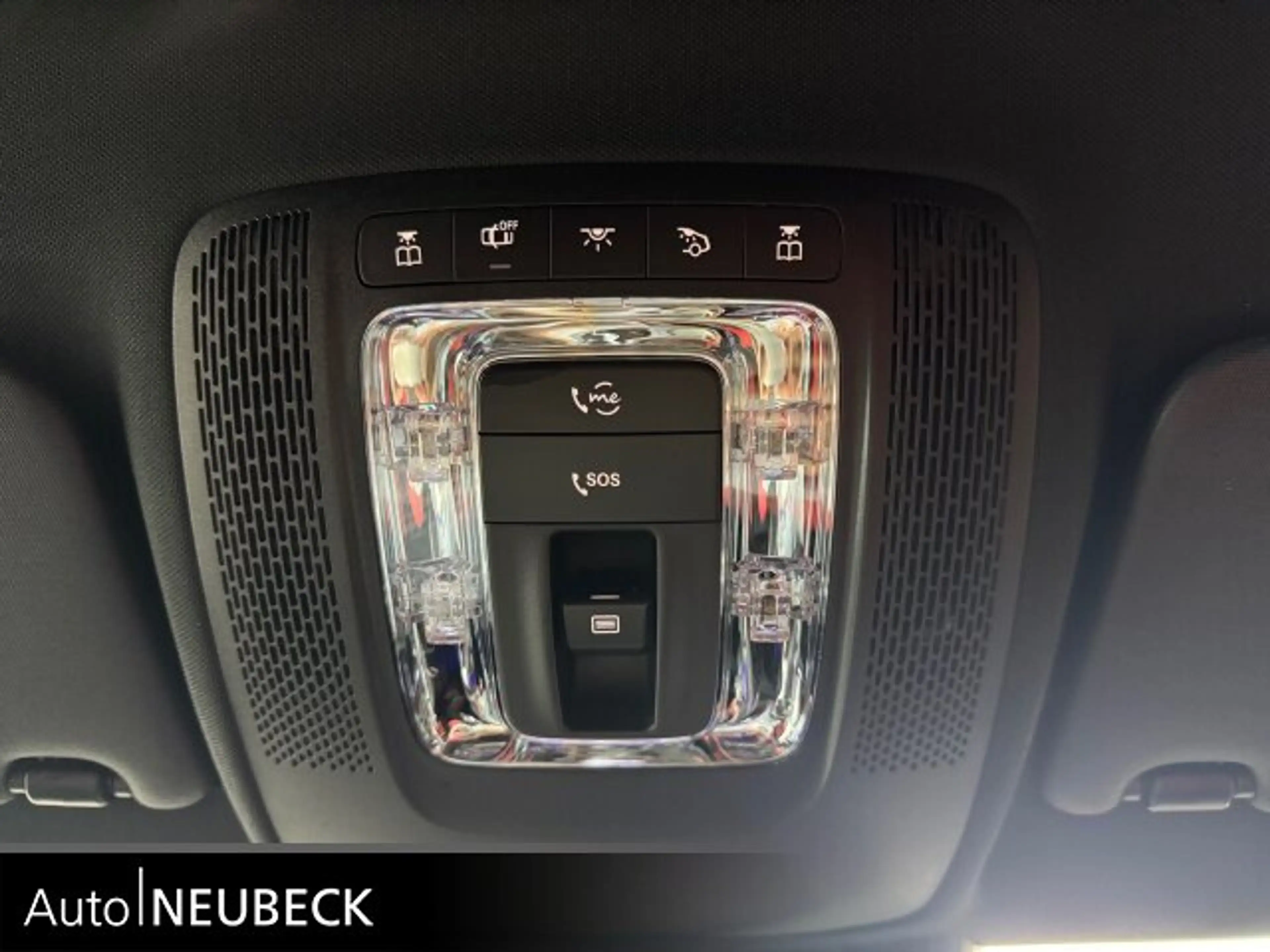 Mercedes-Benz CLA 220 CLA 220 d Coupé AMG LinePremium/Leder/Pano/Night — photo 15