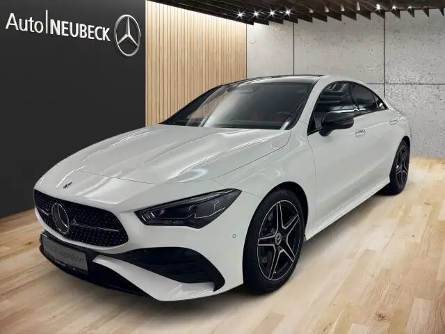 Mercedes-Benz CLA 220
