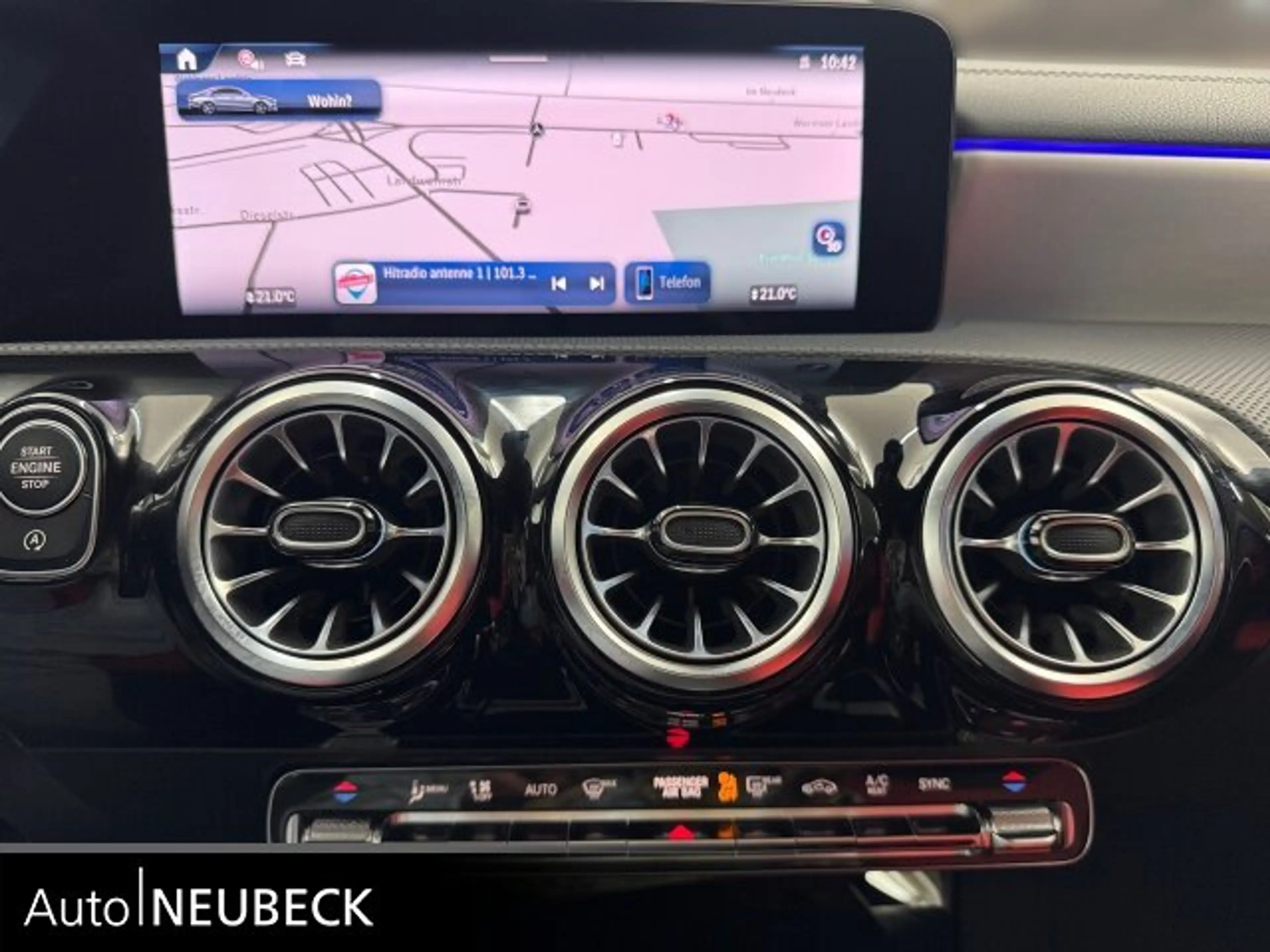 Mercedes-Benz CLA 220 CLA 220 d Coupé AMG LinePremium/Leder/Pano/Night — photo 14