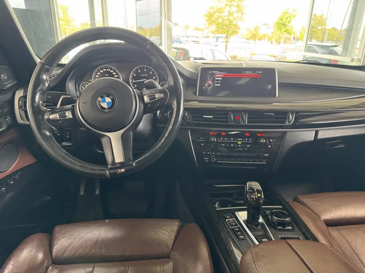 BMW X5 снимка BMW X5