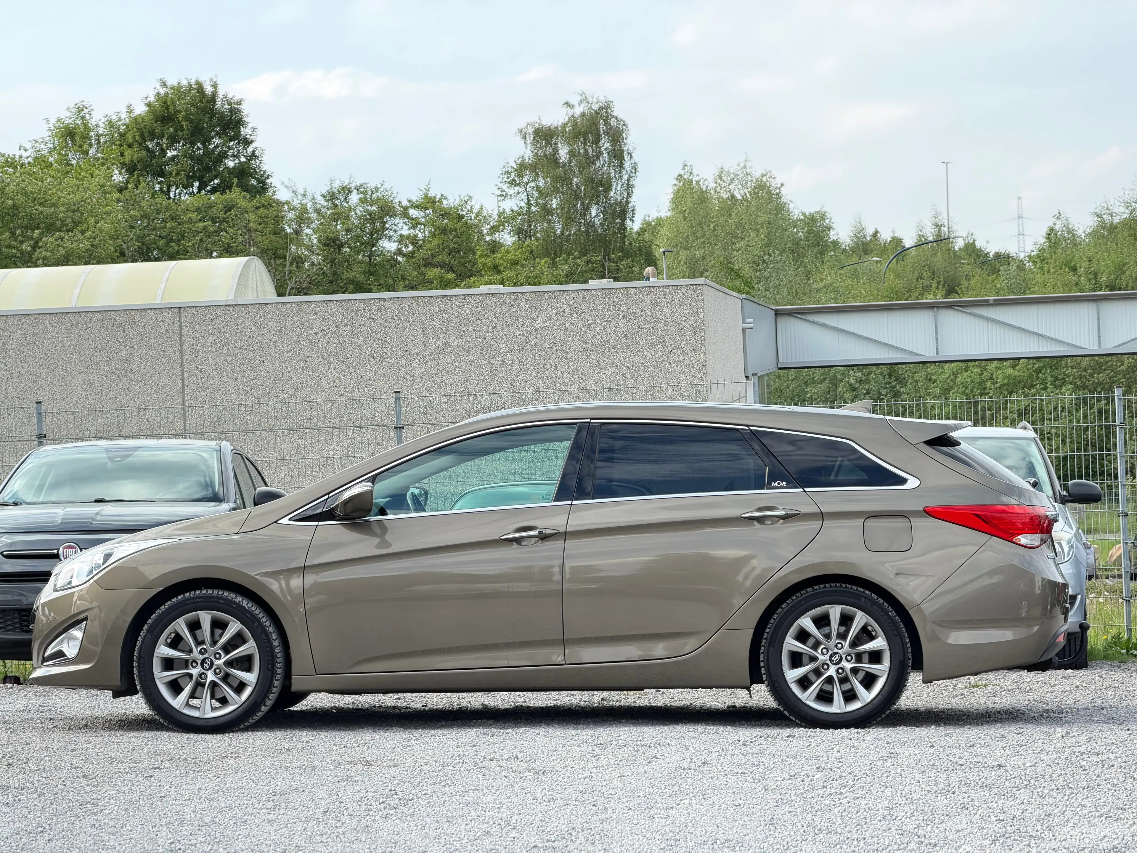 Hyundai i40 i40 SW 1.7 CRDi Move — photo 4