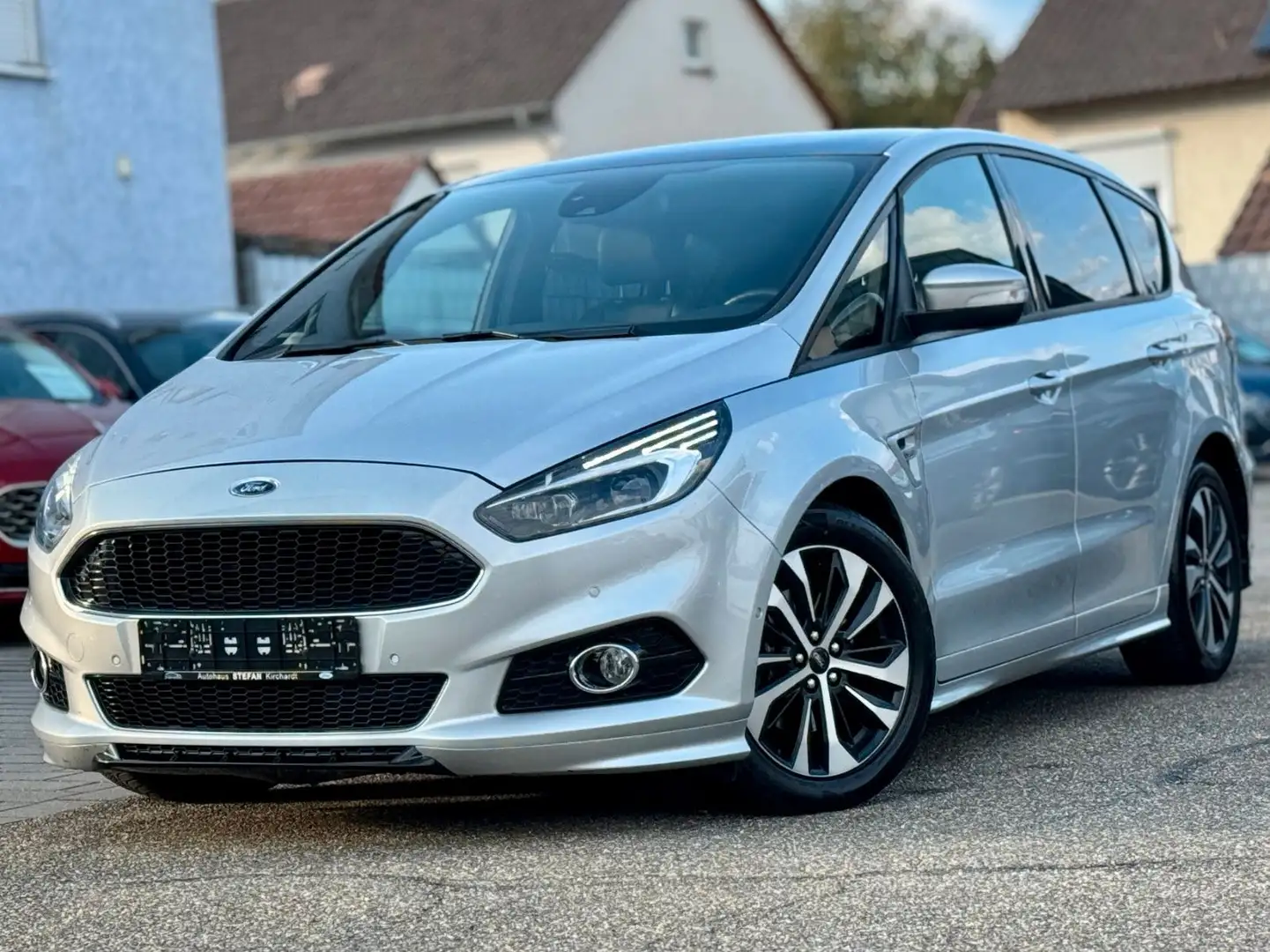 Ford S-Max 2.0 EcoBlue ST-Line LED|PANO|Winter|7Sitze Silber - 1