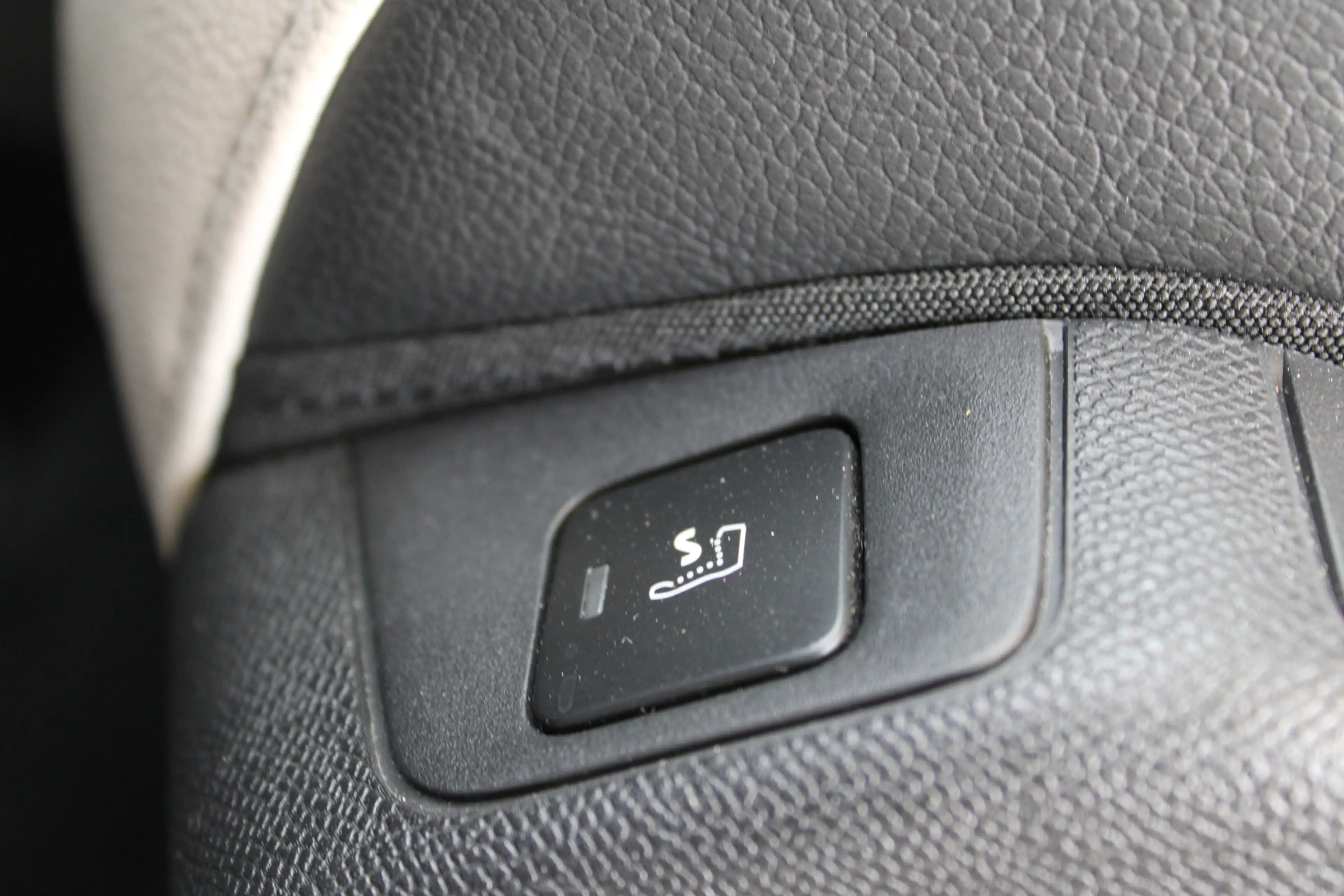 DS Automobiles DS 7 Crossback E-Tense Rivoli | Trekhaak | Leder | Memory | Led — photo 46