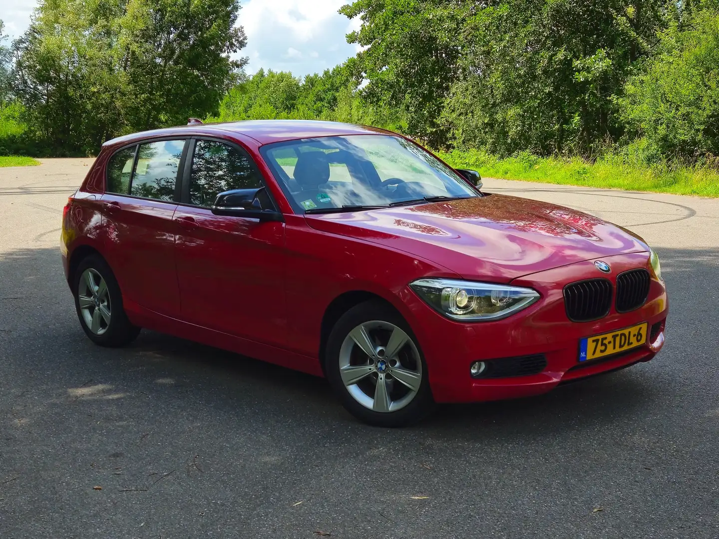 BMW 118 118 118i Business Rood - 1