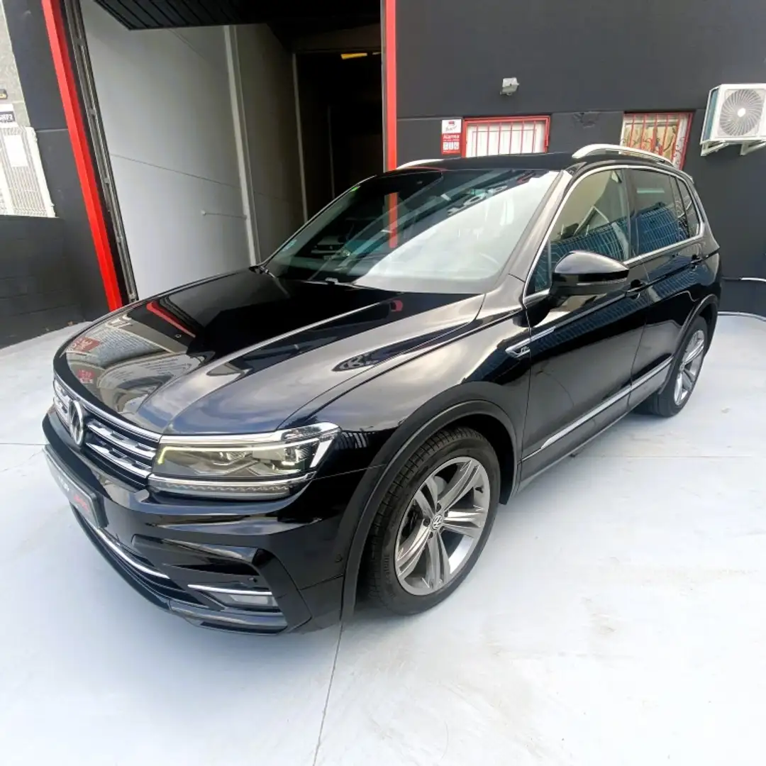 Volkswagen Tiguan 2.0TDI R-Line DSG 110kW Negro - 2