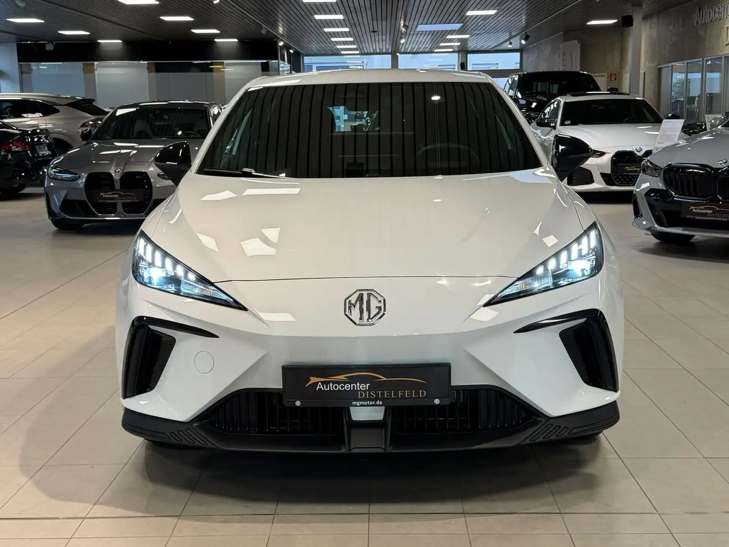 MG MG4 125 KW LED DAB+ Apple Android 2Jahre Garantie Weiß - 2