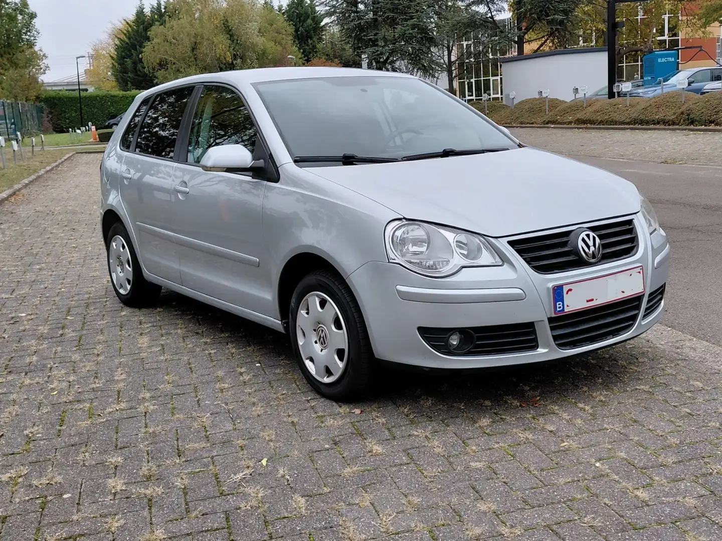 Volkswagen Polo 1.4i 16v Comfortline Zilver - 1