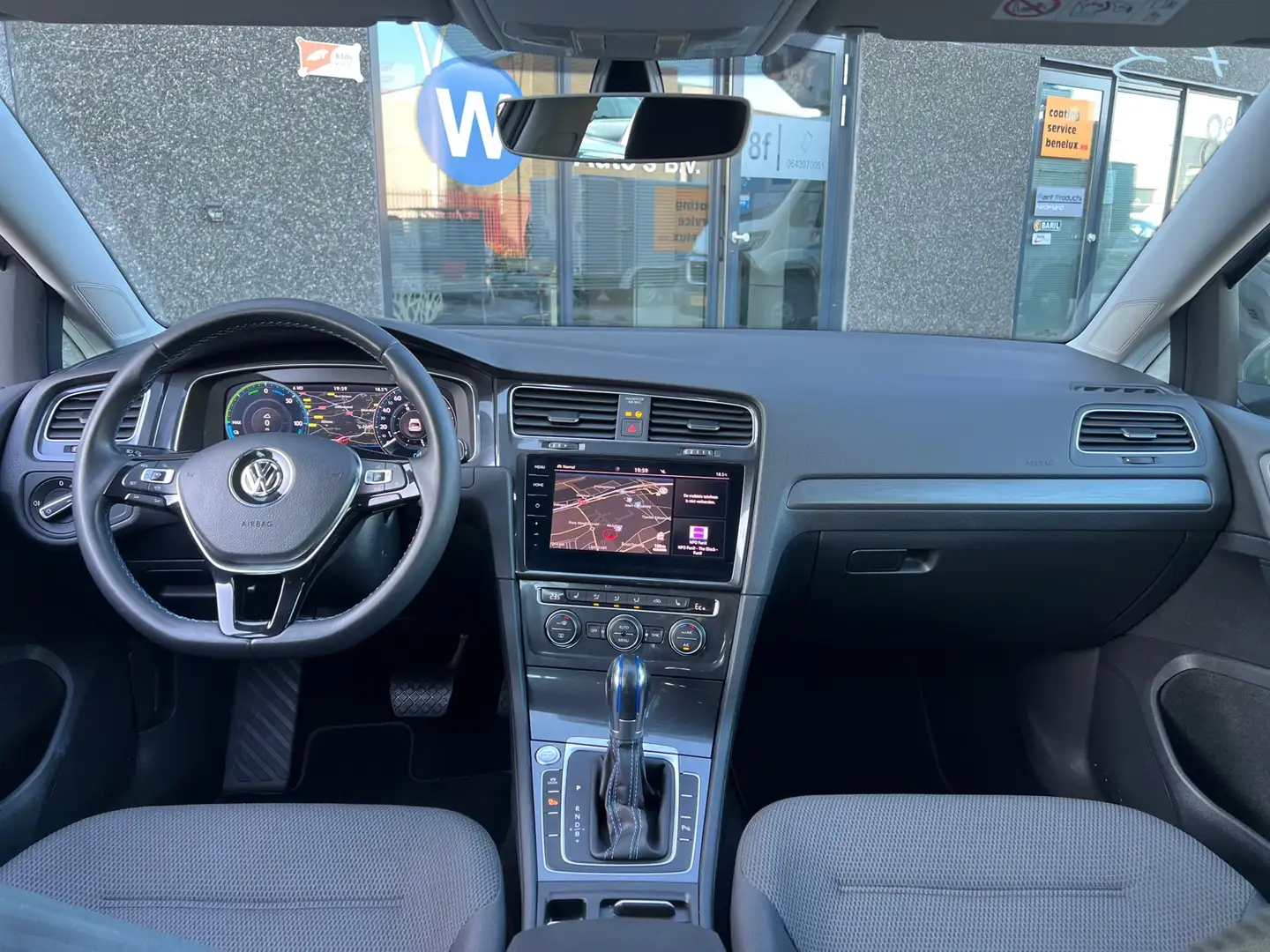 Volkswagen e-Golf - Warmtepomp/VirtualCockpit/Lane+Adaptive Grijs - 2