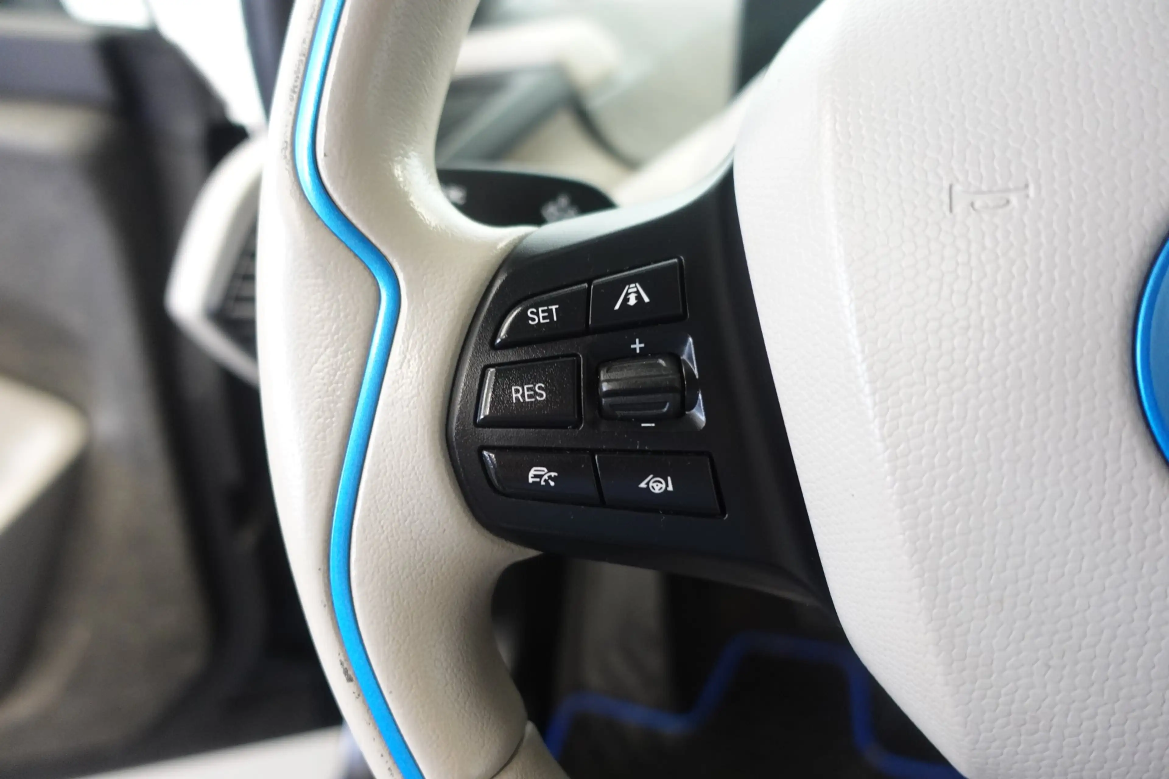 BMW i3 eDrive i01 — photo 12