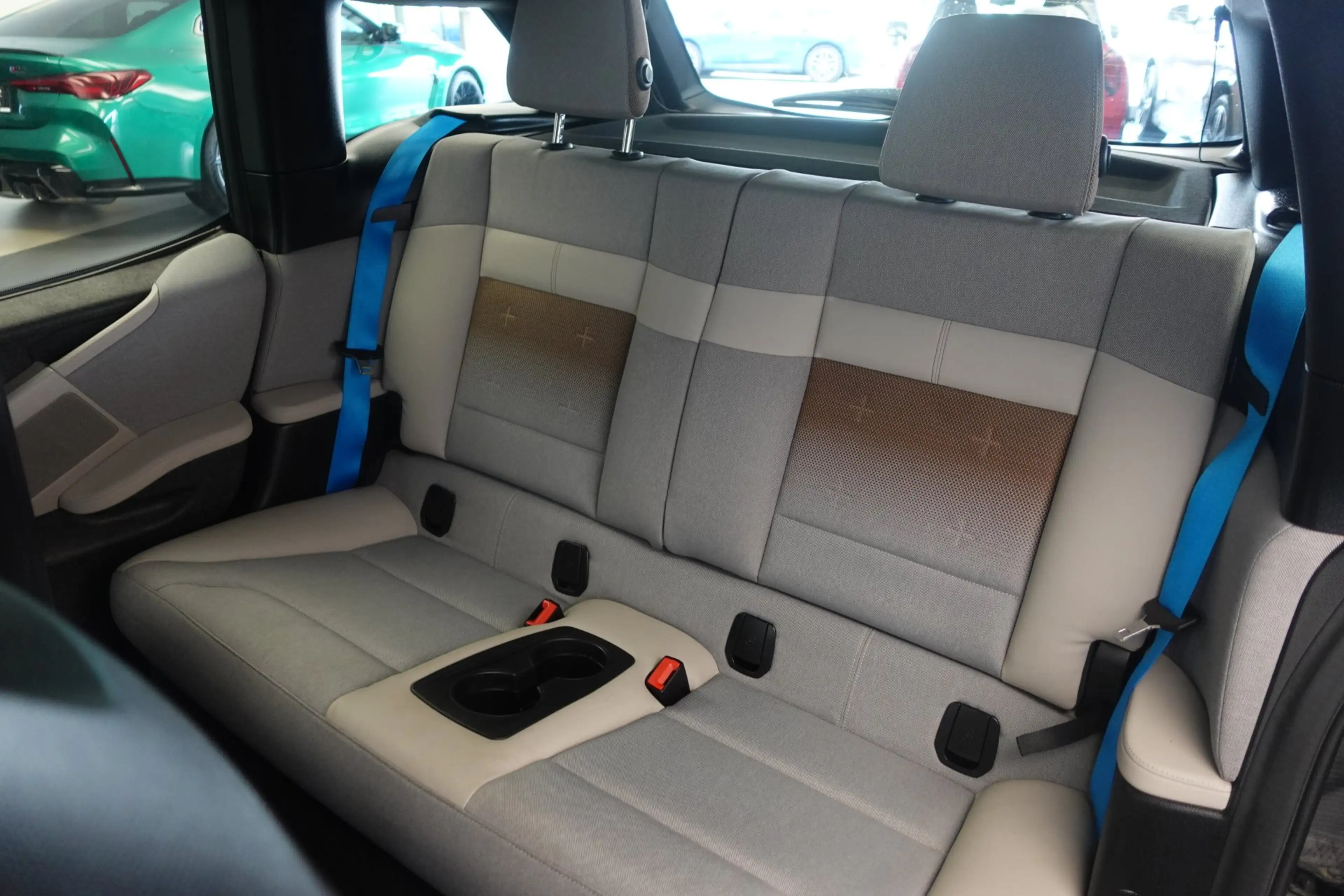 BMW i3 eDrive i01 — photo 9