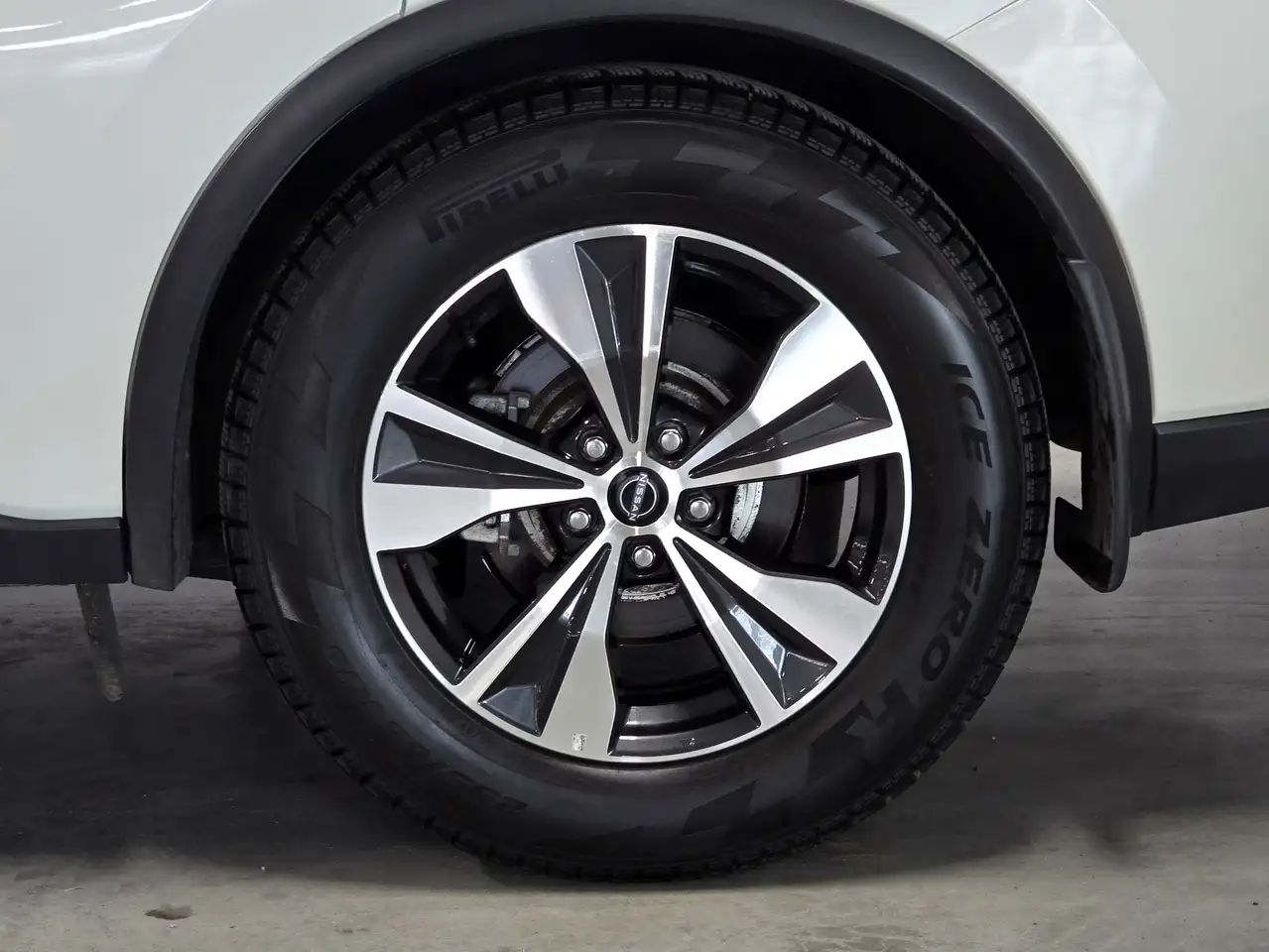 Nissan Murano снимка Nissan Murano