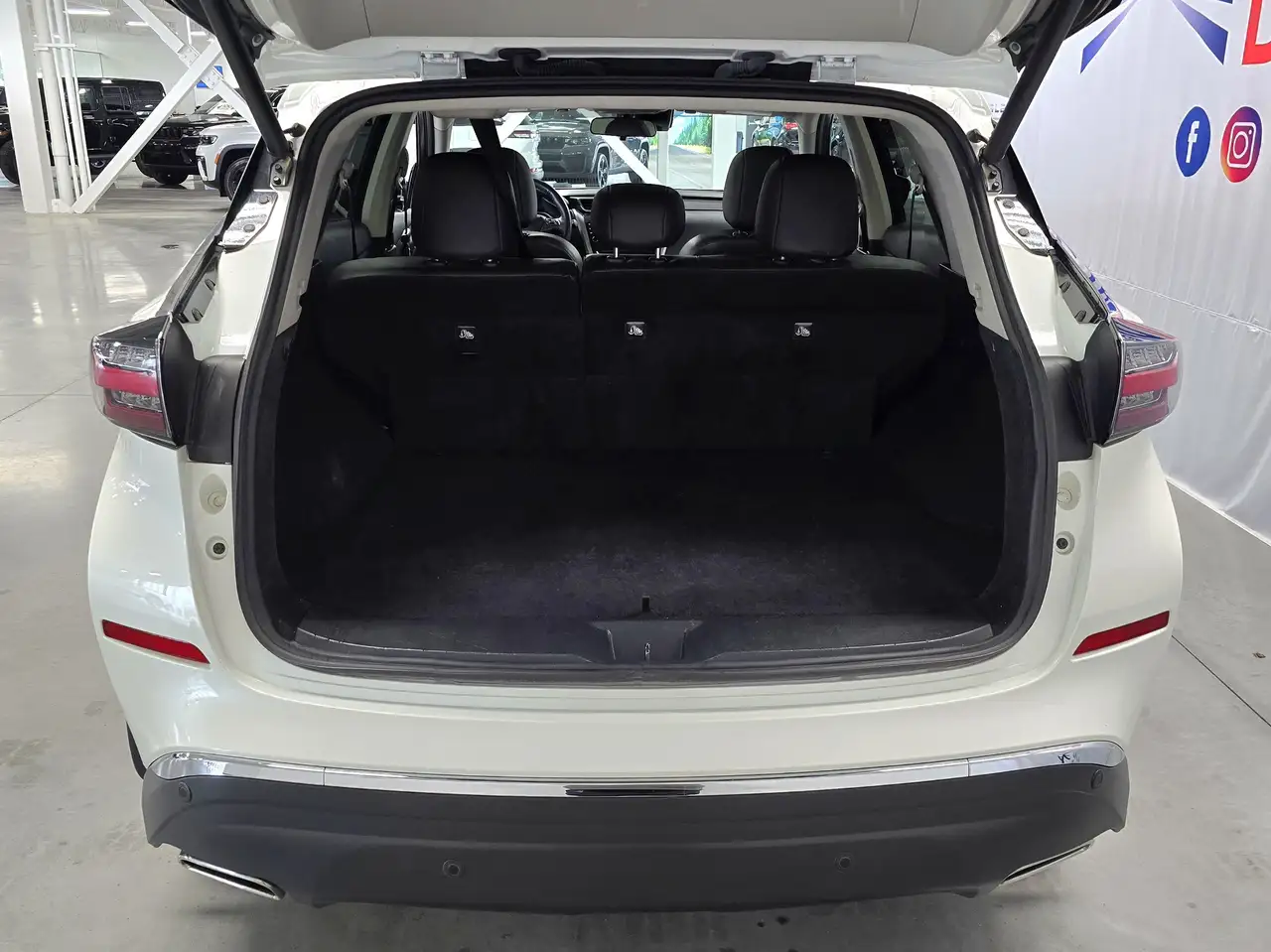 Nissan Murano снимка Nissan Murano