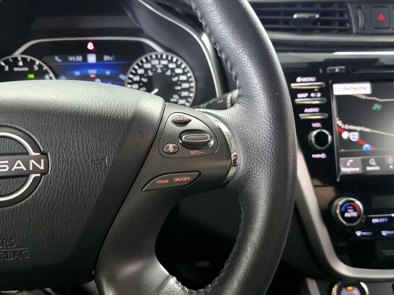 Nissan Murano снимка Nissan Murano
