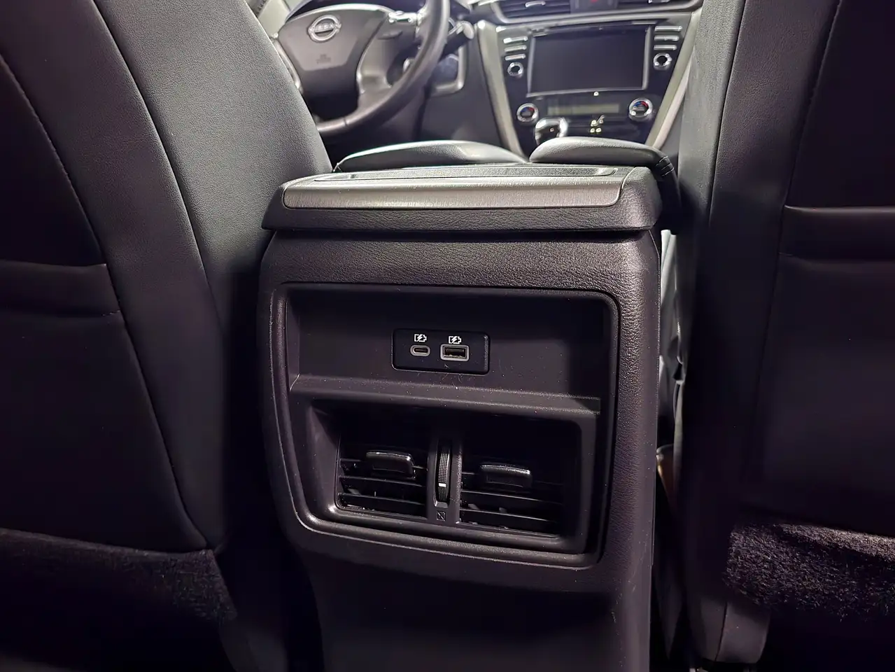 Nissan Murano снимка Nissan Murano