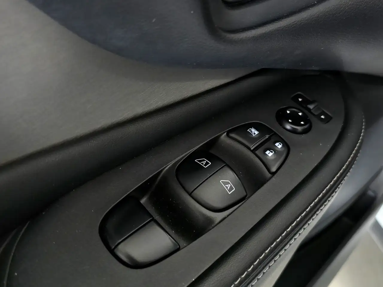 Nissan Murano снимка Nissan Murano