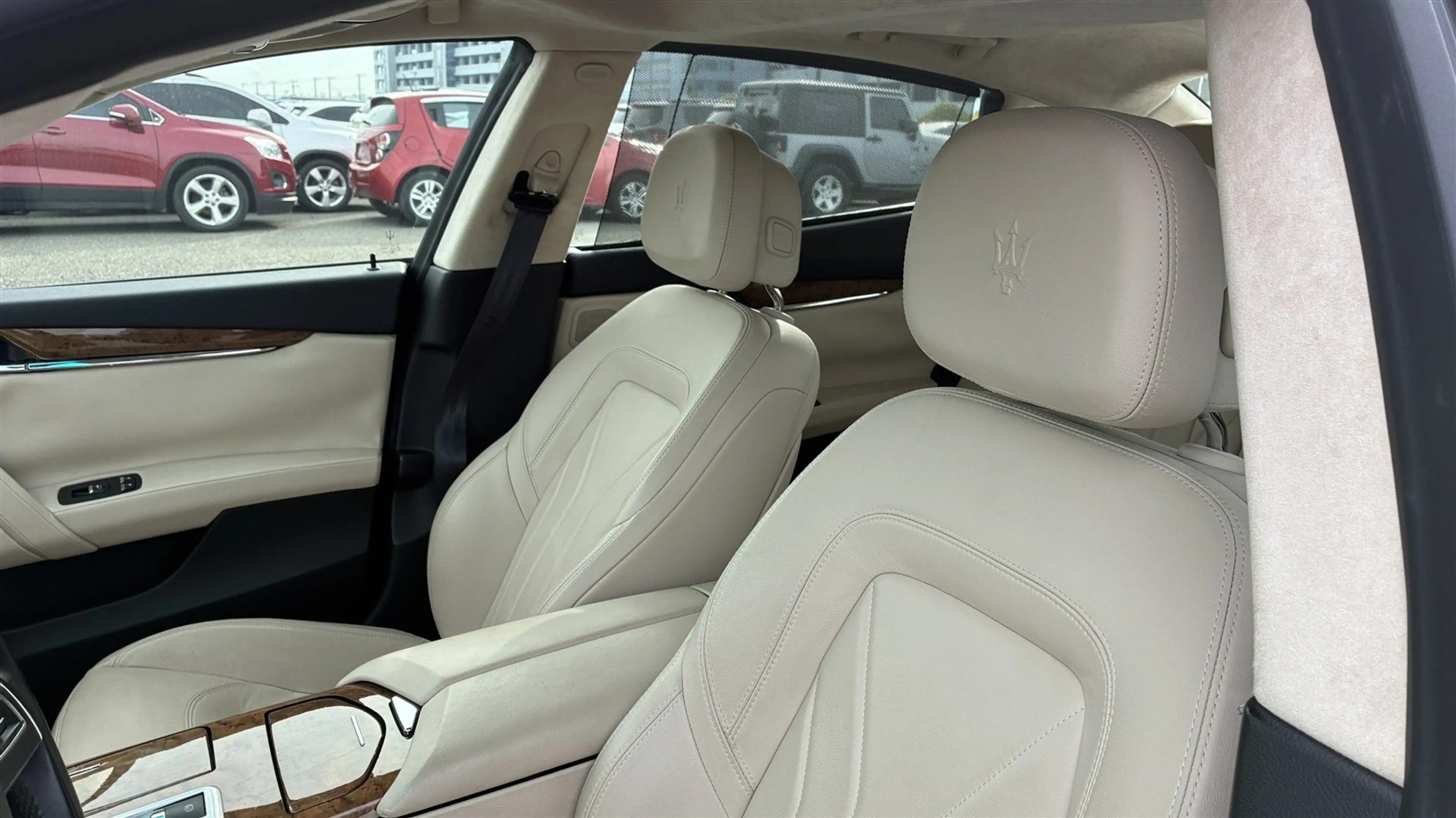 Maserati Quattroporte GTS 3.8L V8 — photo 11