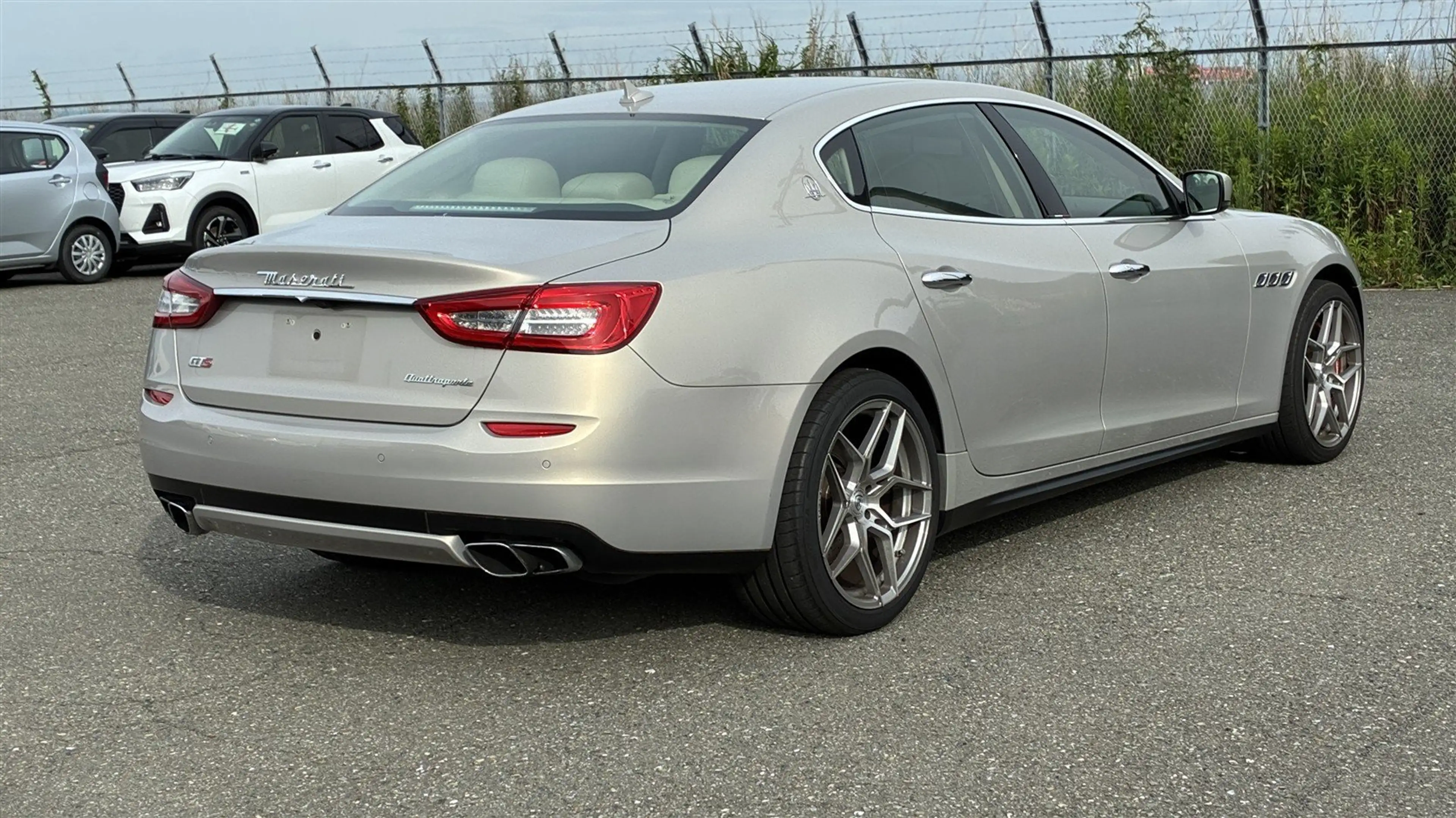 Maserati Quattroporte GTS 3.8L V8 — photo 7