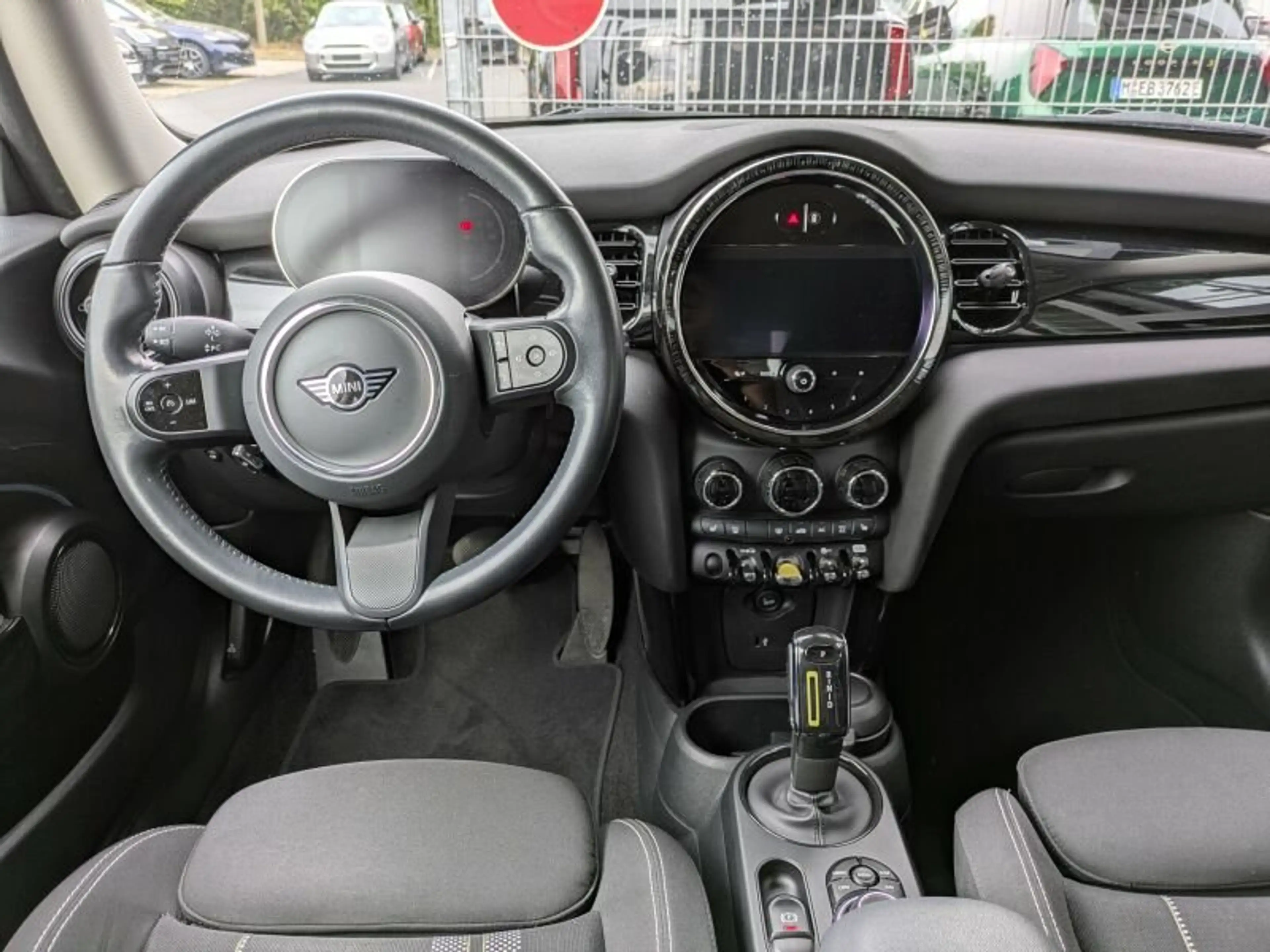 MINI Cooper SE LED. SH. PDC. Navi. Driv.Ass. — photo 6