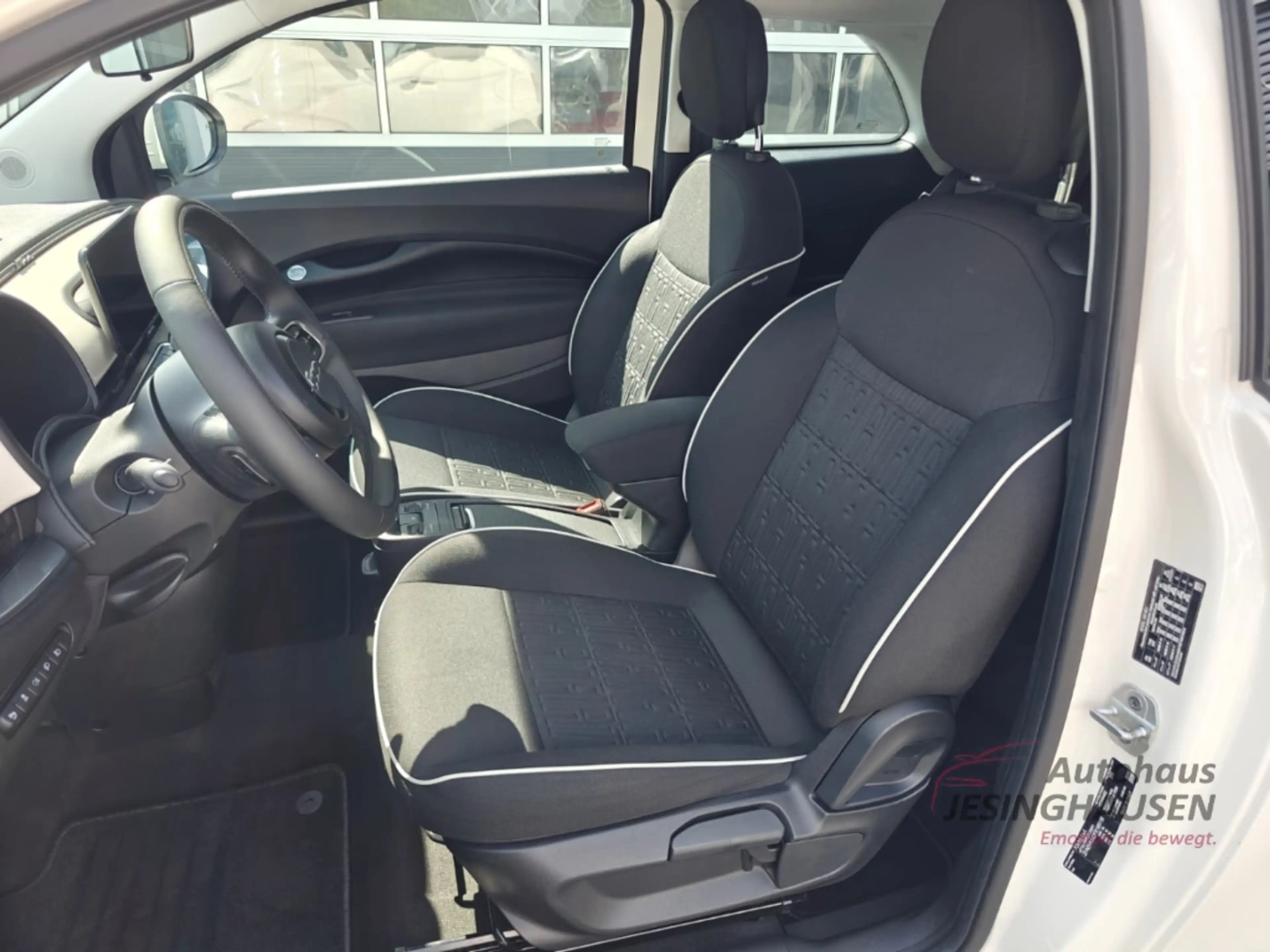 Fiat 500e WinterP.+Allwetter+360°PDC +RFK+Apple Carplay+Fahr — photo 14
