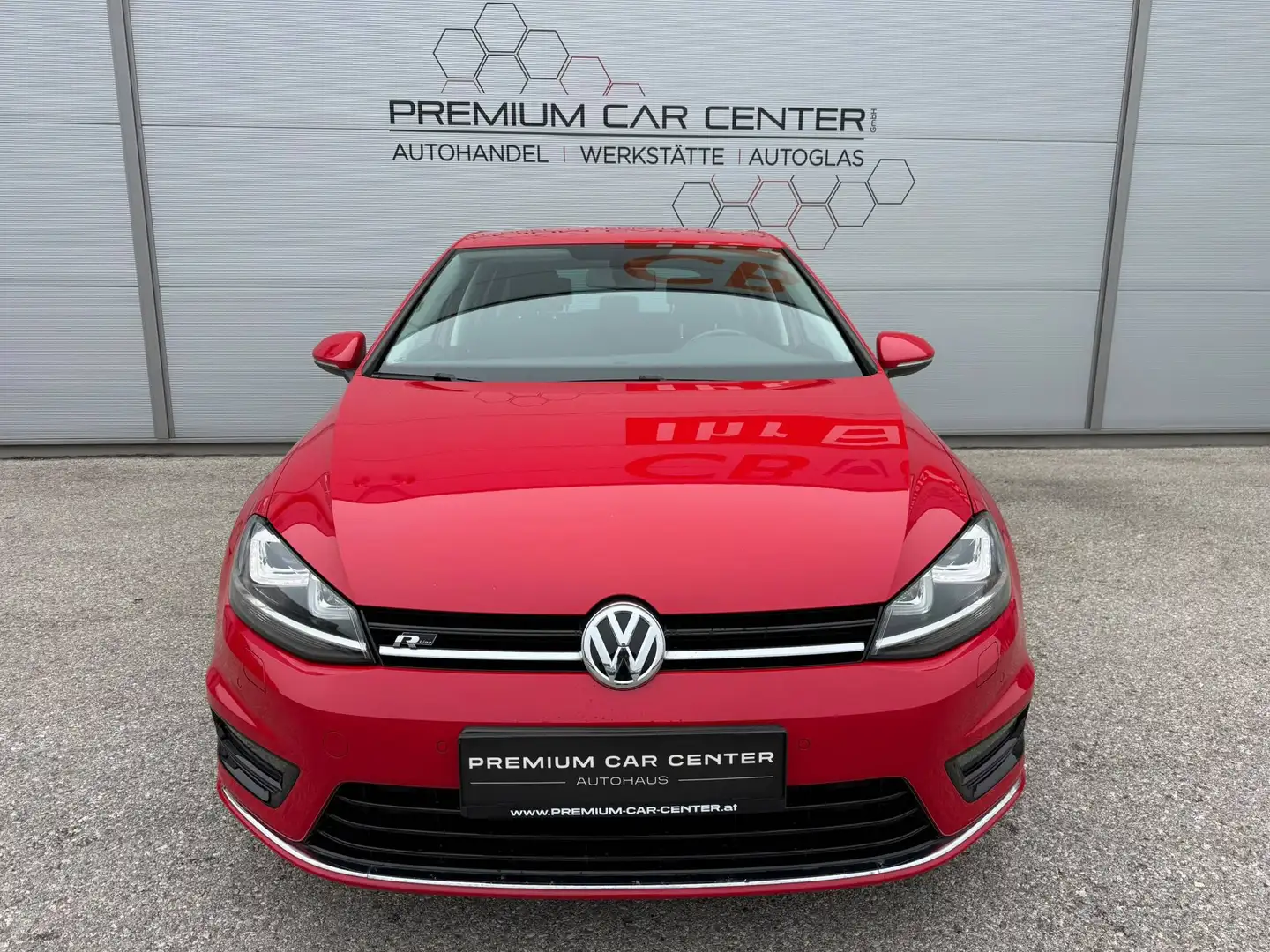 Volkswagen Golf Golf Sport VII 1,2 TSI Sport R-Line LED / SPORTSITZE / SITZHZG. / BLUETOOTH Rot - 2