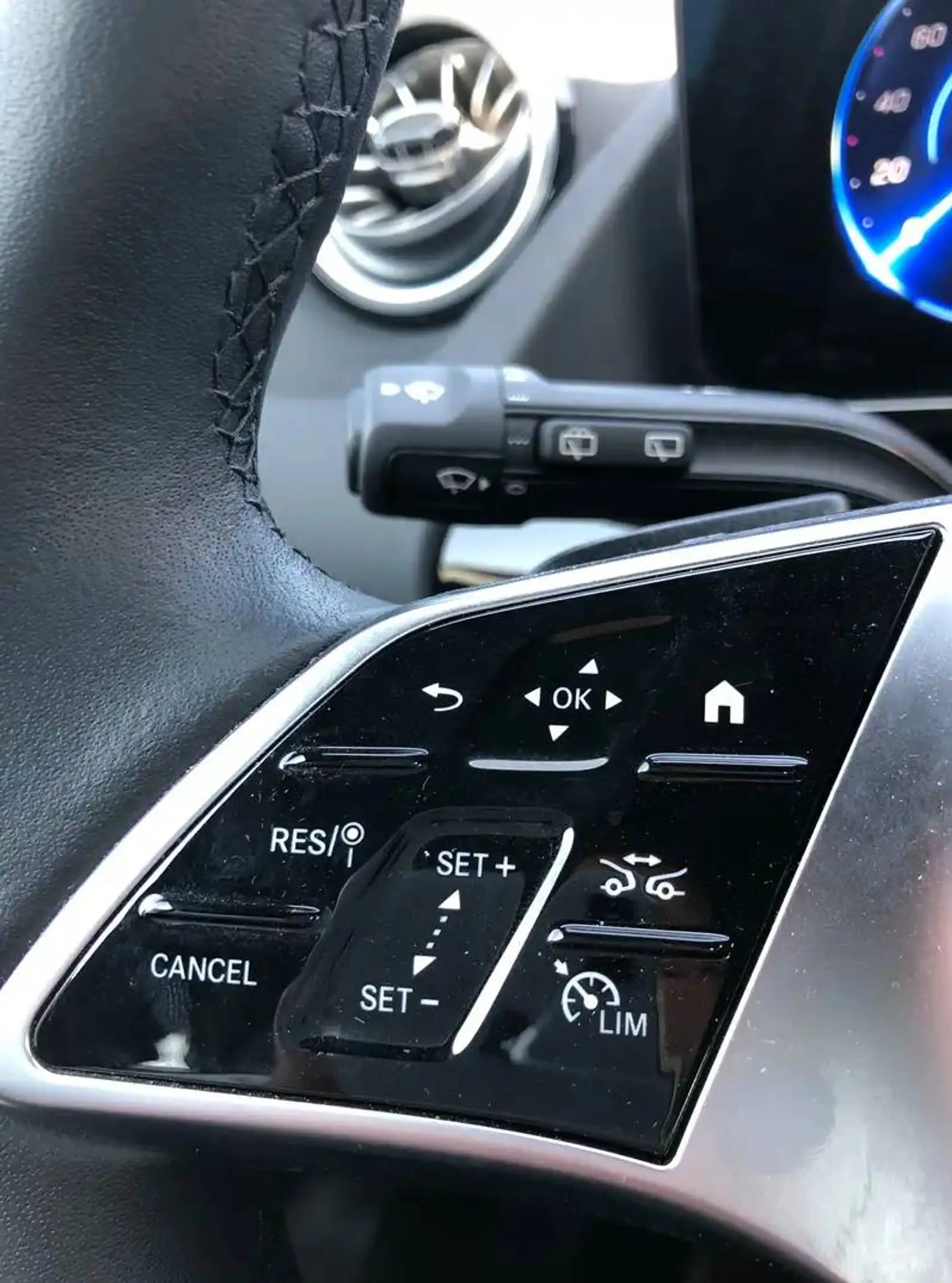 Mercedes-Benz EQA 250 EQA 250+ 70.5 kW Accu Business Line, Sfeerverlichting, Camera, Winter pack, Carplay — photo 10