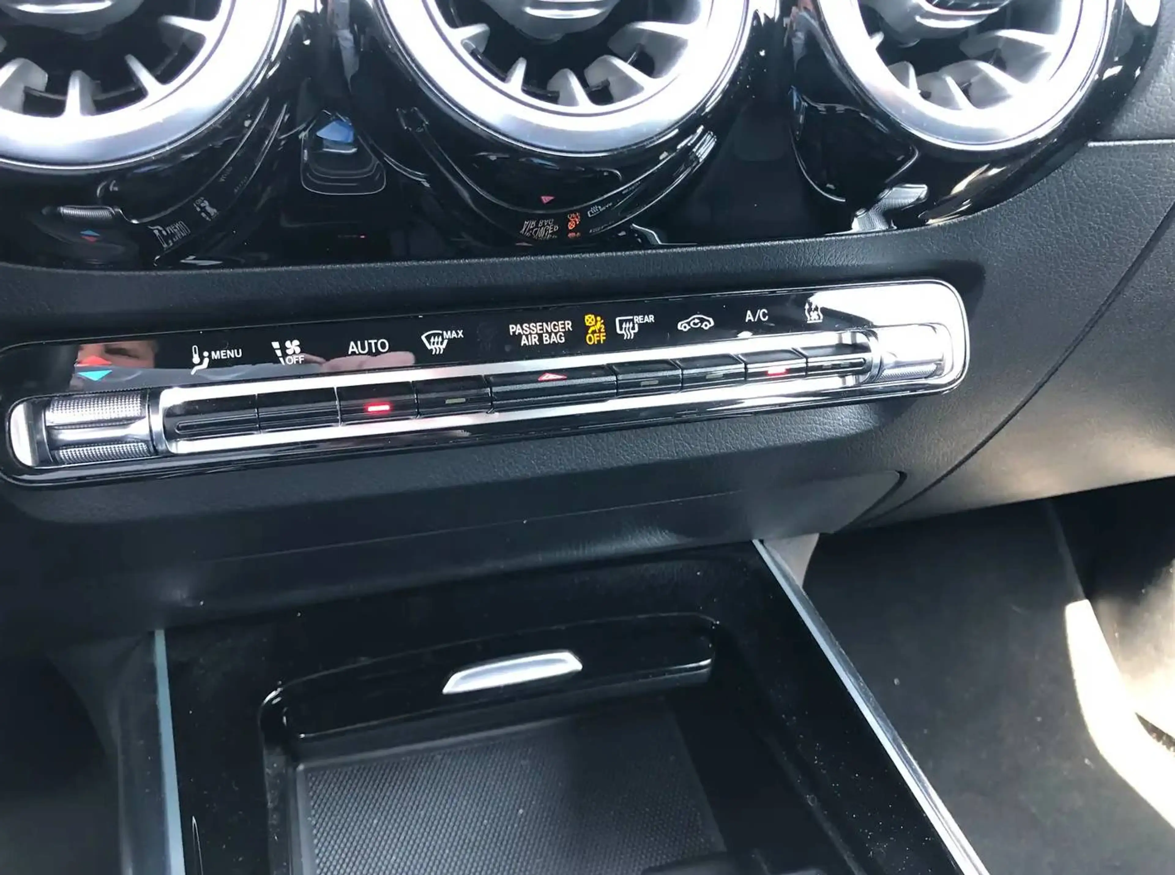 Mercedes-Benz EQA 250 EQA 250+ 70.5 kW Accu Business Line, Sfeerverlichting, Camera, Winter pack, Carplay — photo 14