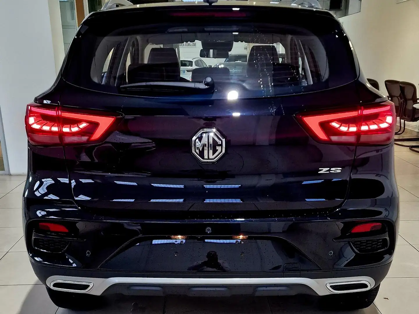 MG ZS ZS 1.5 Luxury Noir - 2