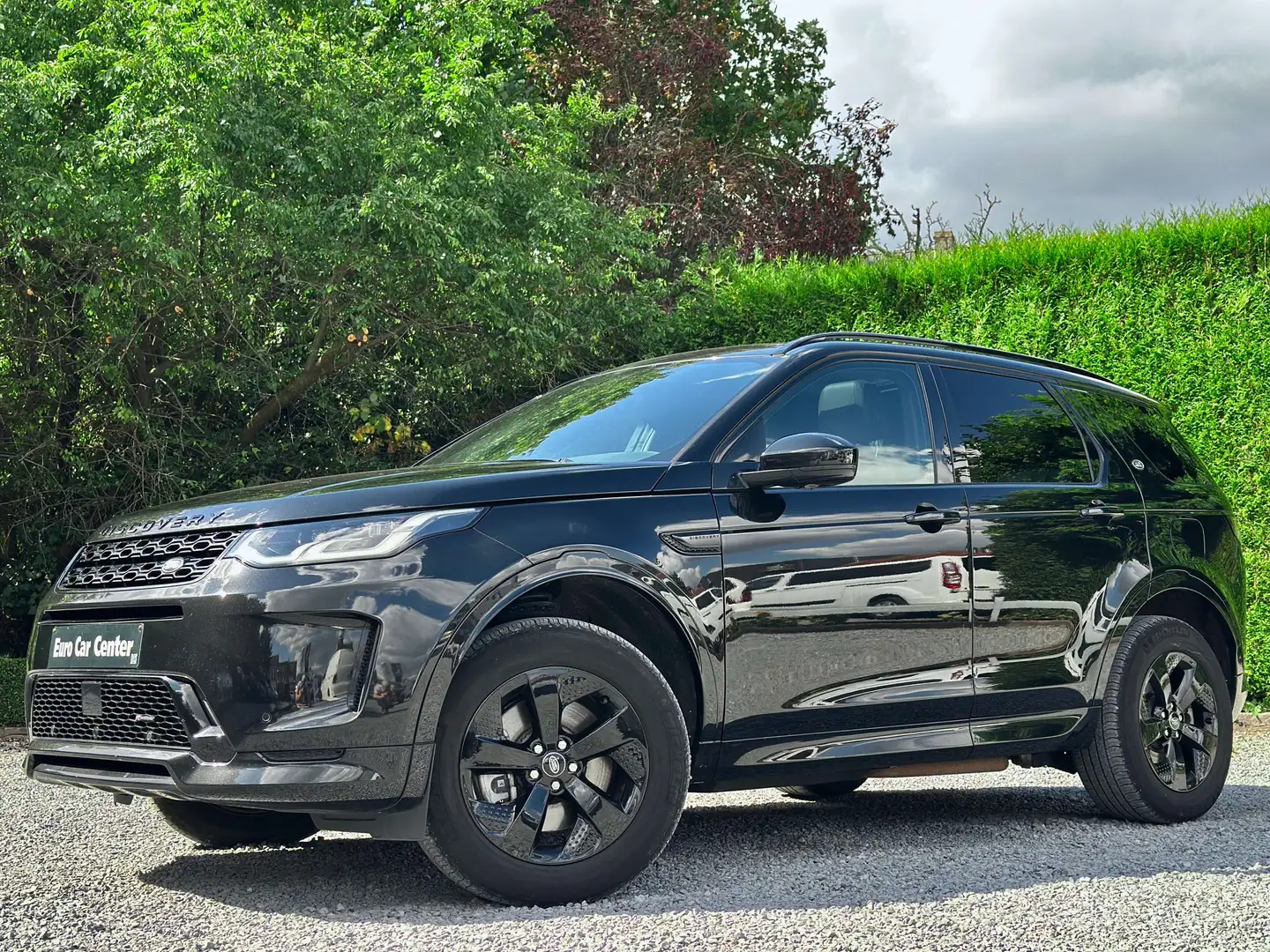 Land Rover Discovery Sport P300e S AWD R-Dynamic PHEV Aut. Noir - 2