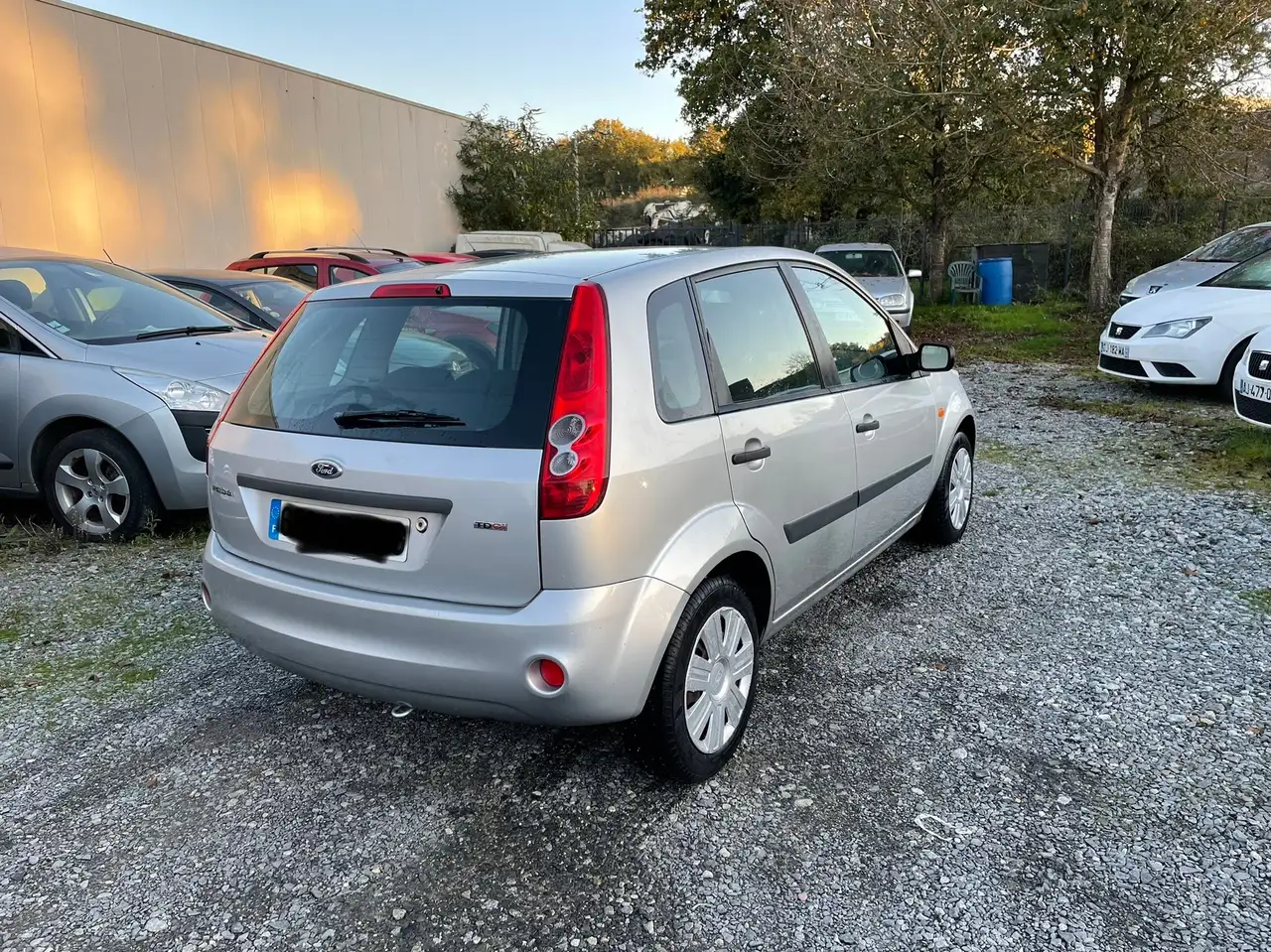 Ford Fiesta 3 portes — photo 3