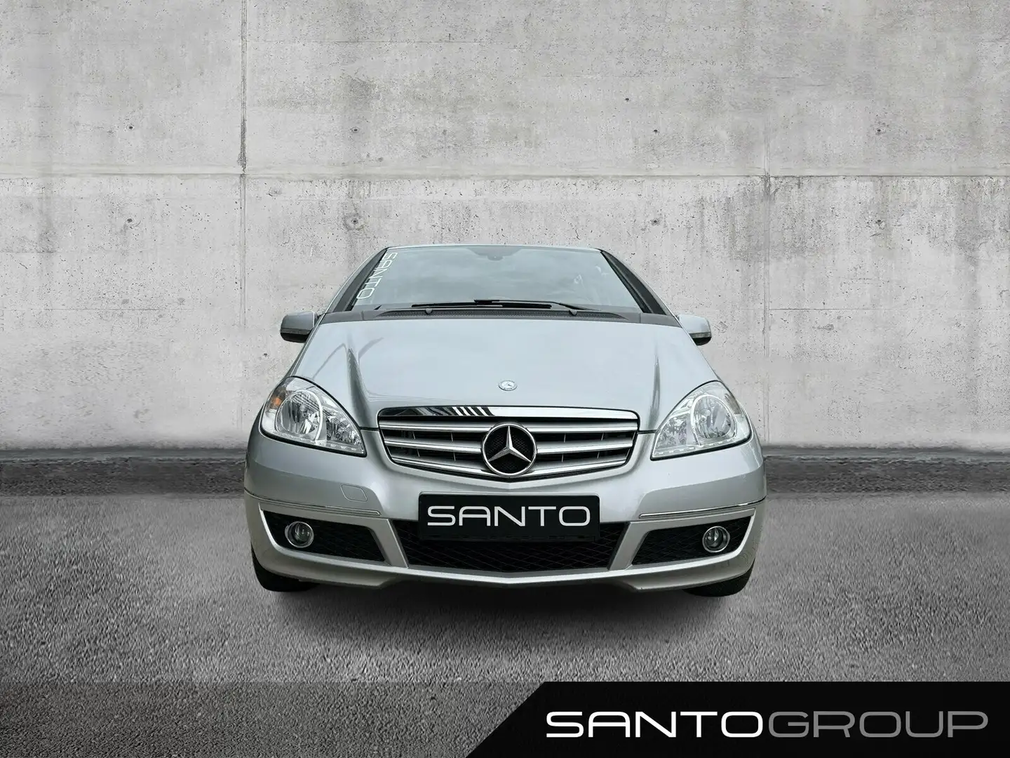 Mercedes-Benz A 160 A 160 Limousine 5-türig Avantgarde/Autom./Klima Stříbrná - 2