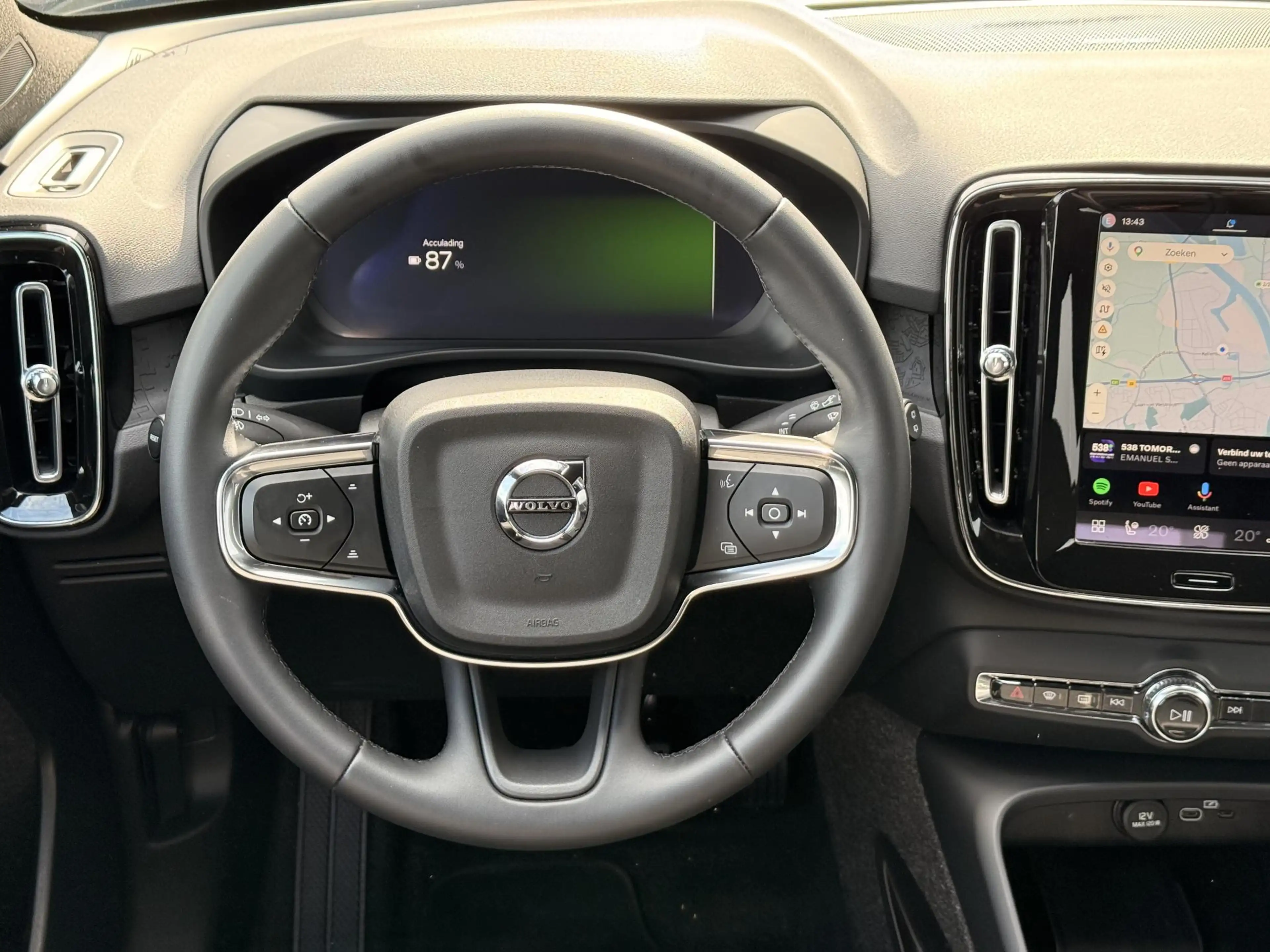 Volvo EX40 Single Motor Extended Range Plus 82 kWh | Trekhaak — photo 10