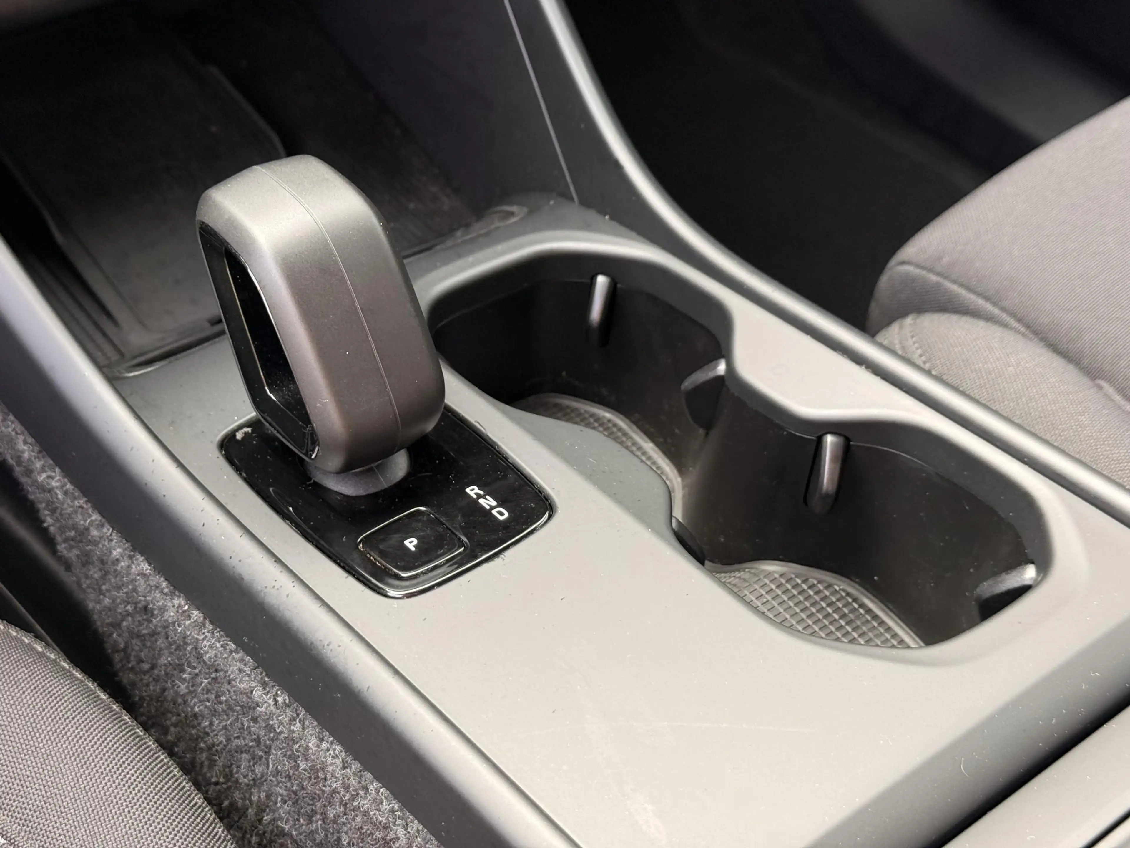 Volvo EX40 Single Motor Extended Range Plus 82 kWh | Trekhaak — photo 14