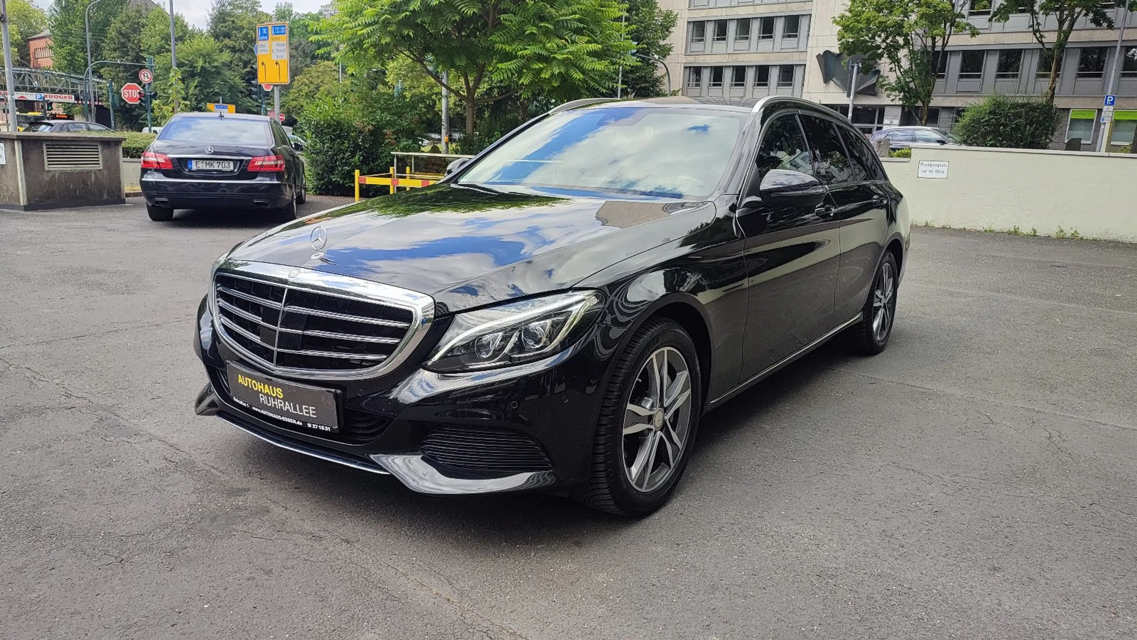 Mercedes-Benz C 250 T CGI Exclusive, Navi, Teill.,... — photo 3