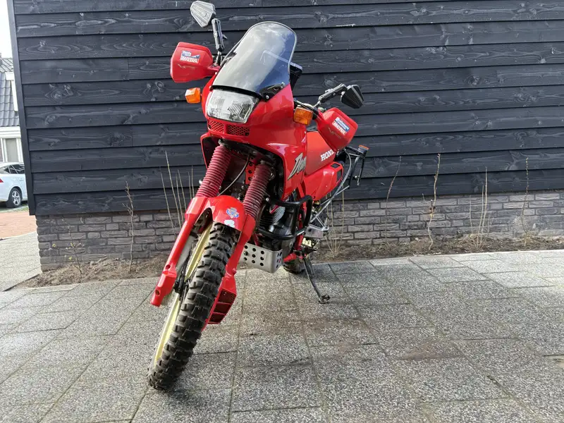 Honda NX 650 - foto 5