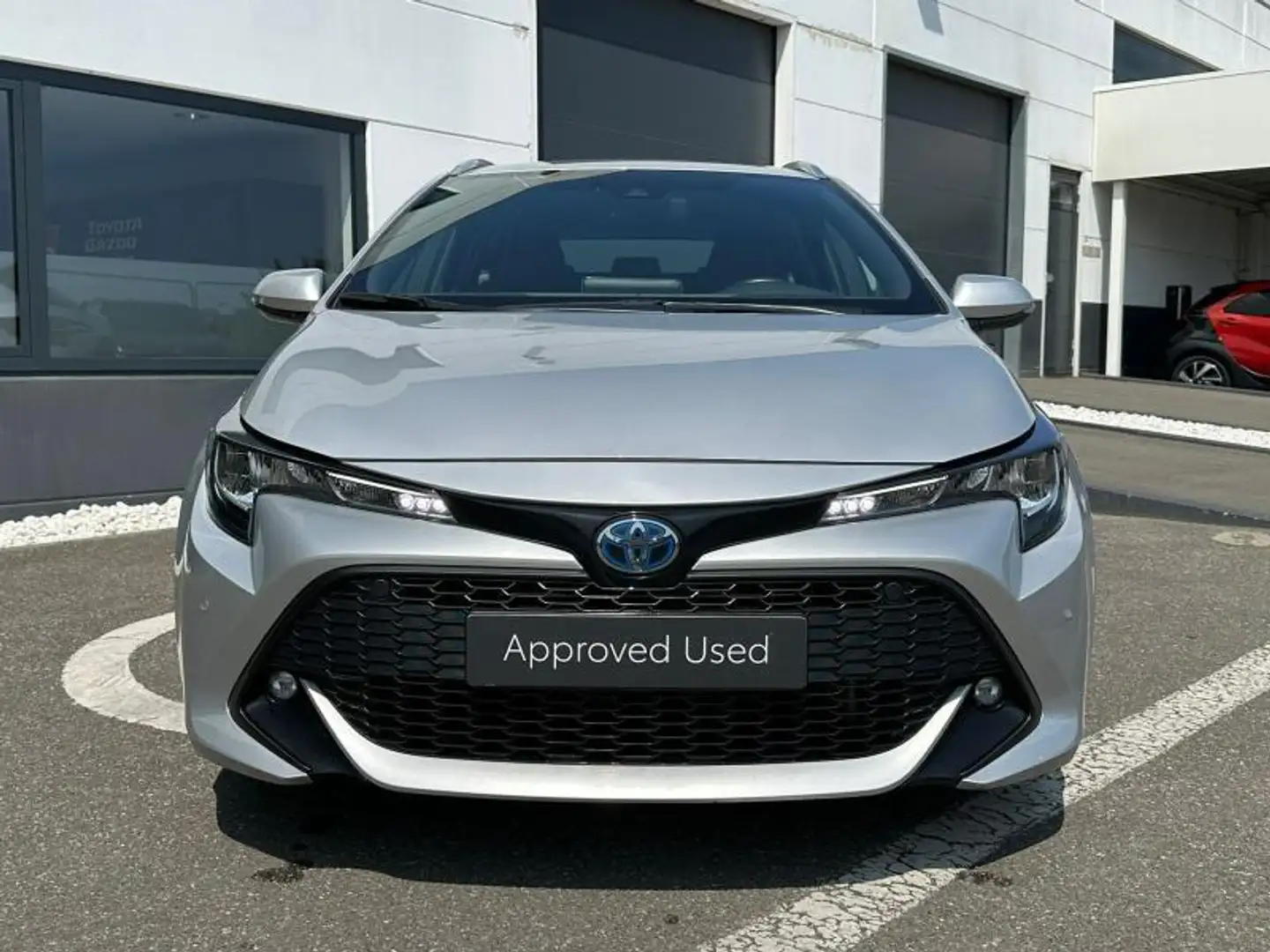 Toyota Corolla Dynamic Grijs - 2