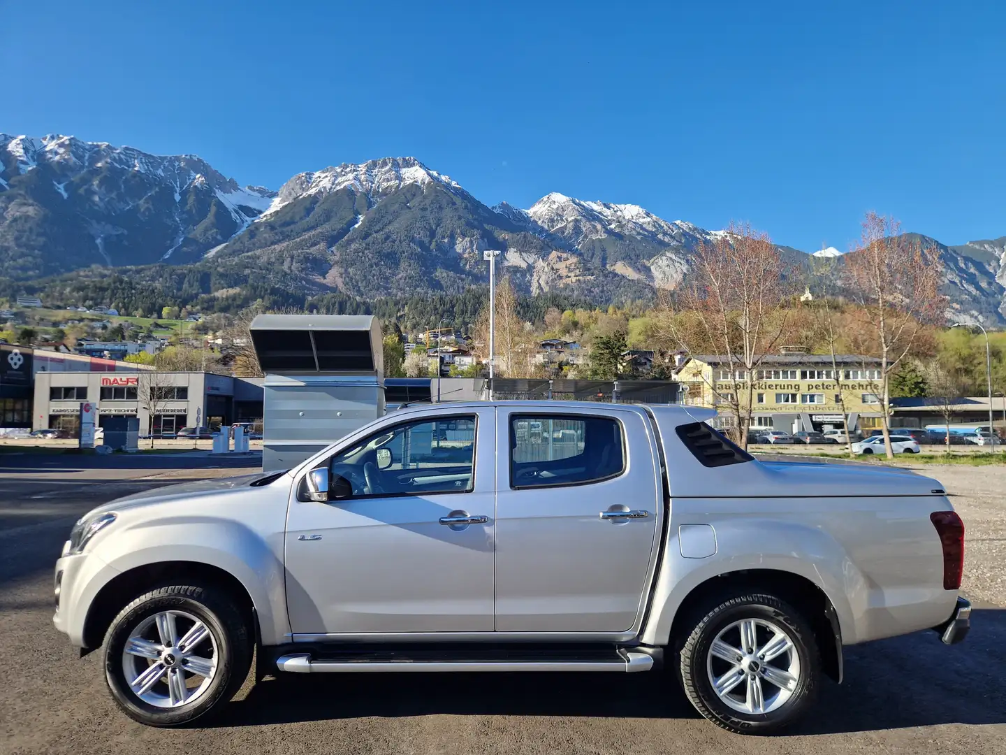 Isuzu D-Max 4WD Aut.-Traumzustand aus Erstbesitz-Pickerl neu!! - 2