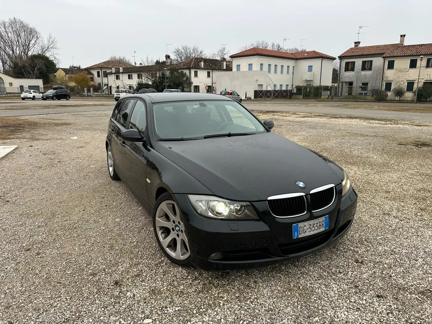 BMW 320 Futura - 1