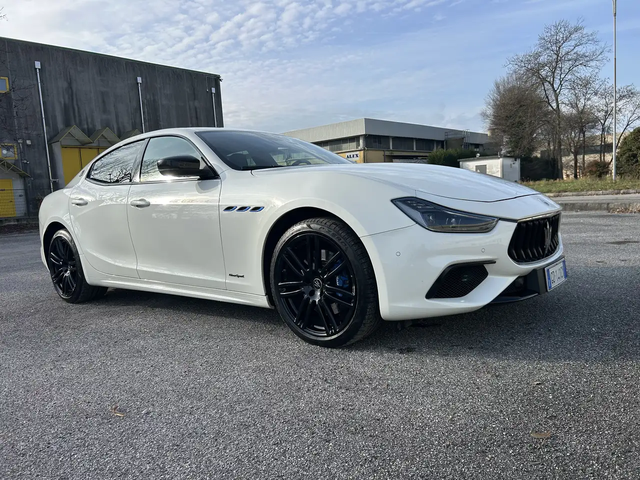 Maserati Ghibli 2021