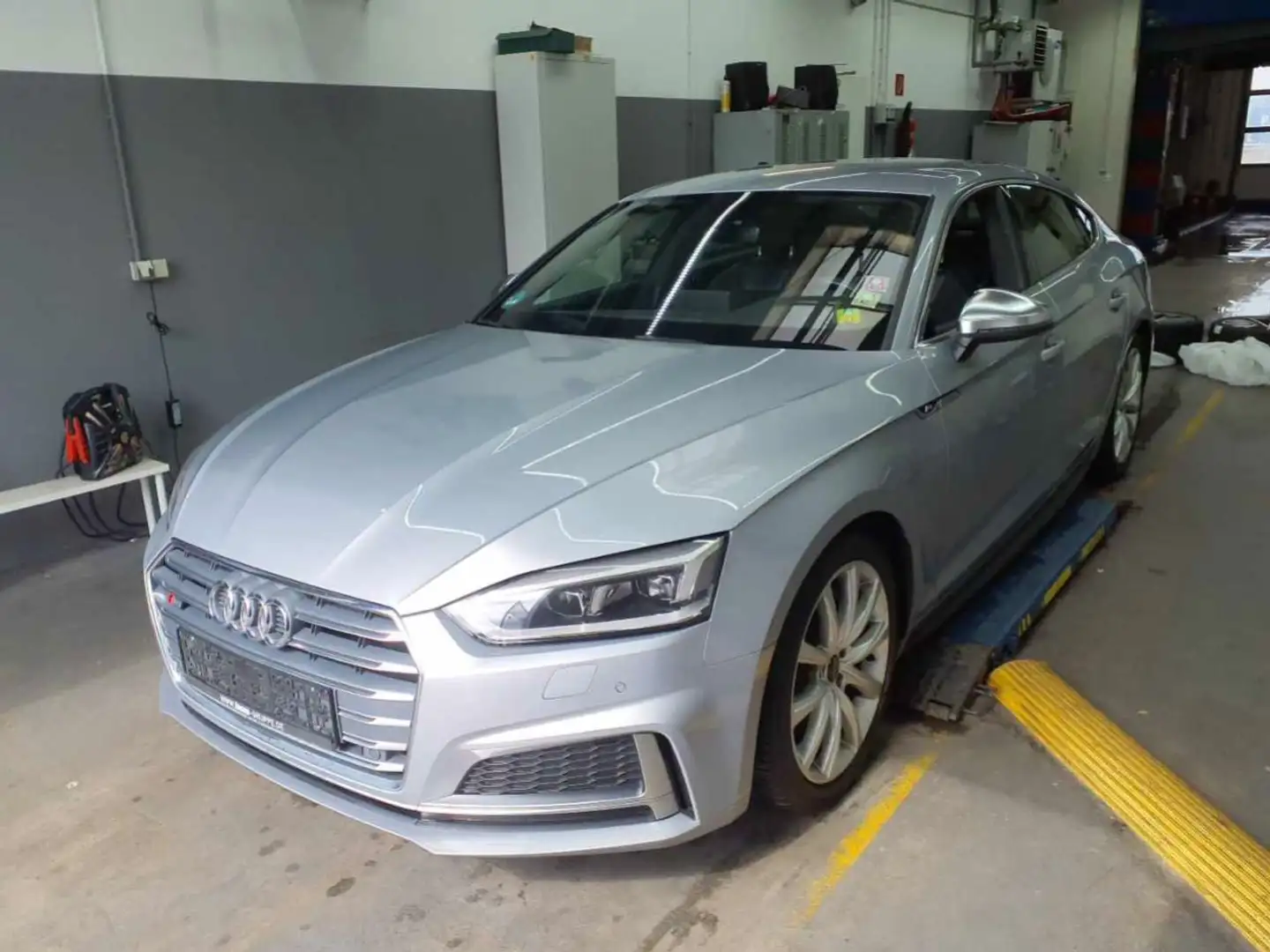 Audi S5 3.0TDI quattro LED Sportfahrwerk Leder Alcant Silber - 1