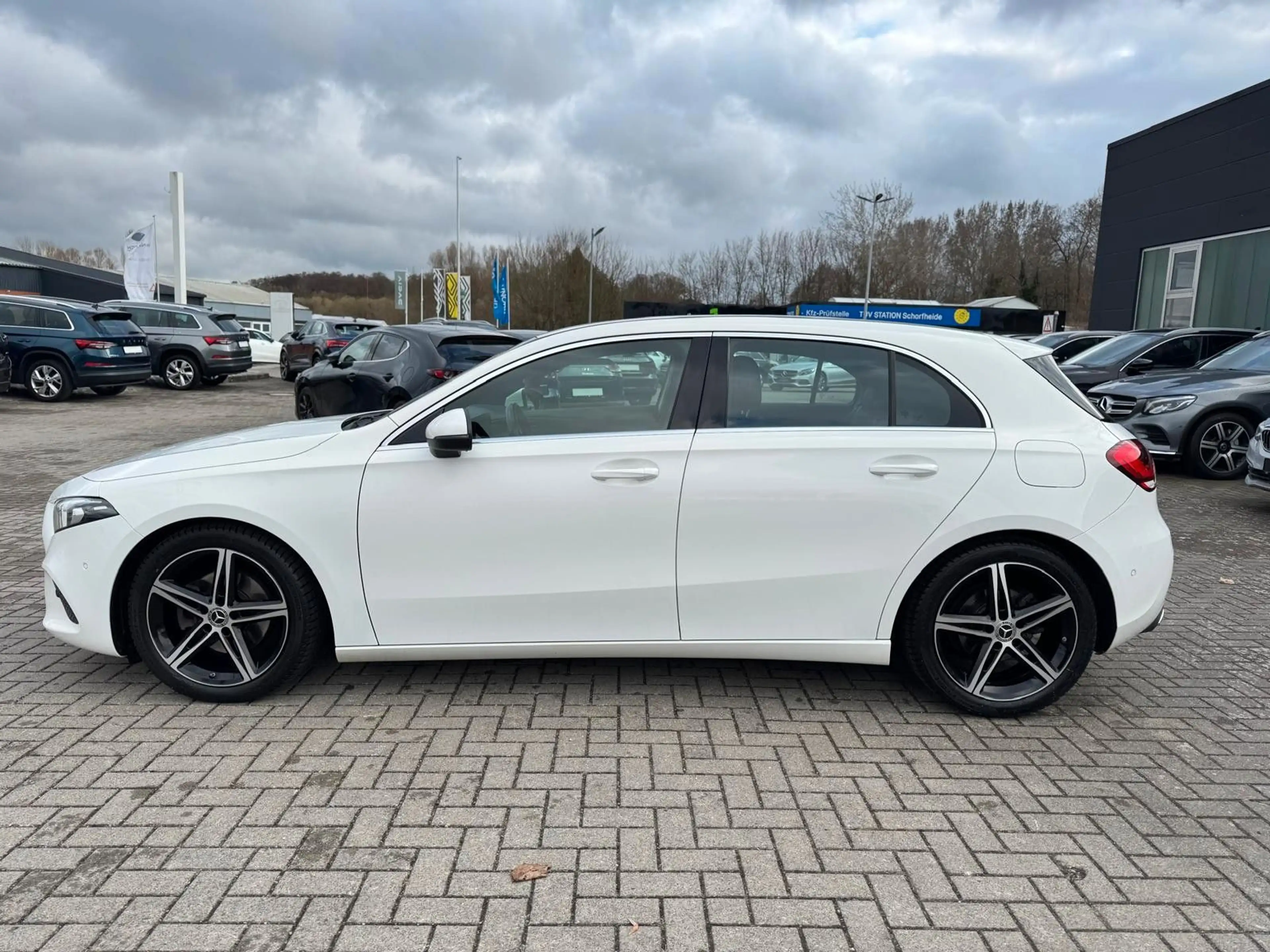 Mercedes-Benz A 200 DCT"Progressive"SPUR ASS."NAVI"KAMERA"LED" — photo 5