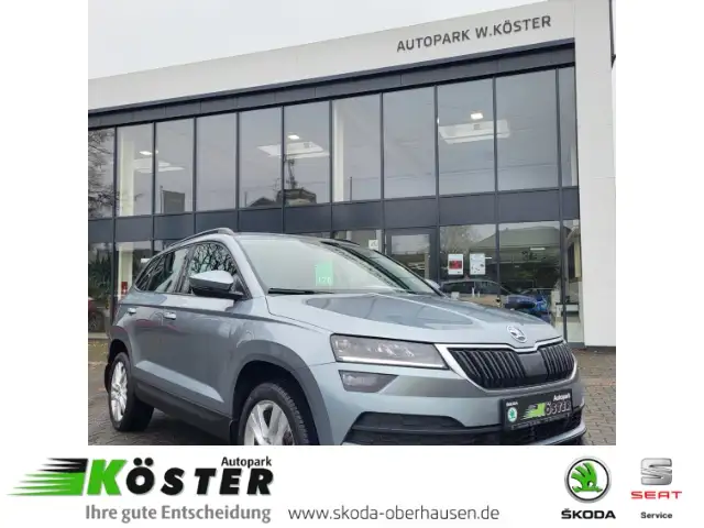 Skoda Karoq Style 1.5 TSI 110 Kw 6 Gang Schaltgetriebe*PTS*PAN